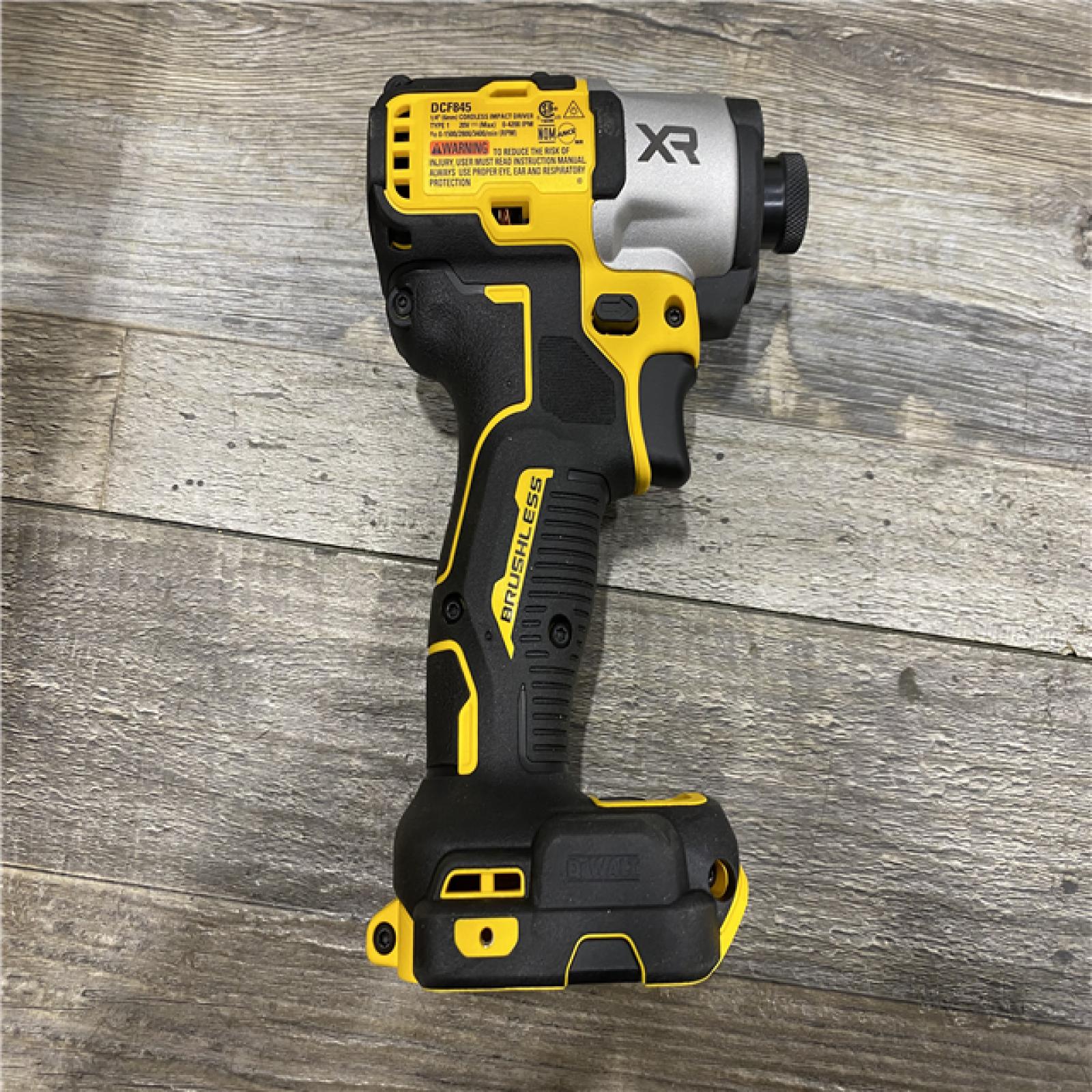 AS-IS DEWALT 20-Volt Maximum XR Lithium-Ion Cordless Brushless 1/4 in. 3-Speed Impact Driver Kit