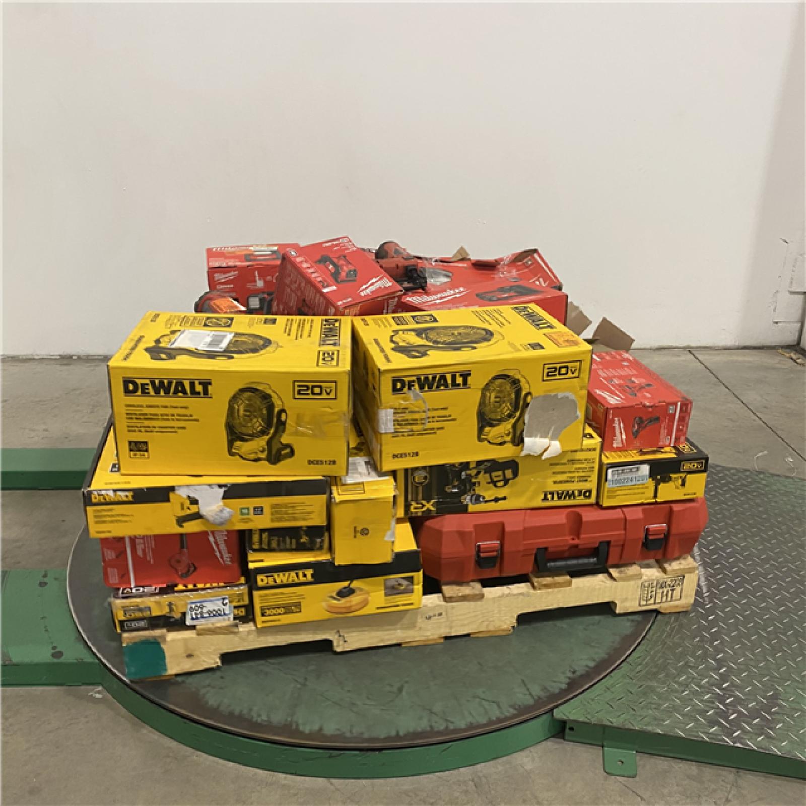 Dallas Location - As-Is Tool Pallet