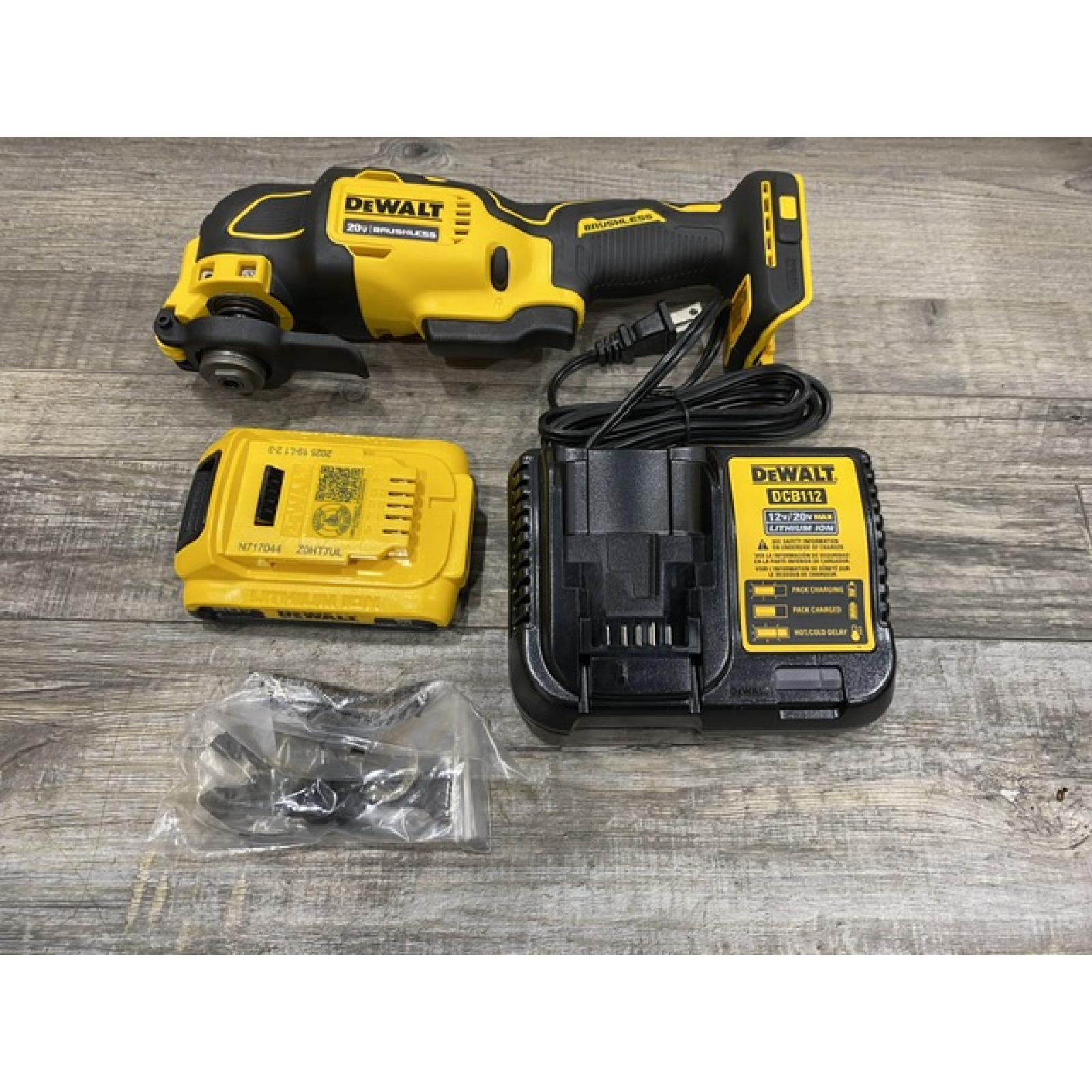 AS-IS DEWALT ATOMIC 20V MAX Cordless Brushless Oscillating Multi Tool Kit