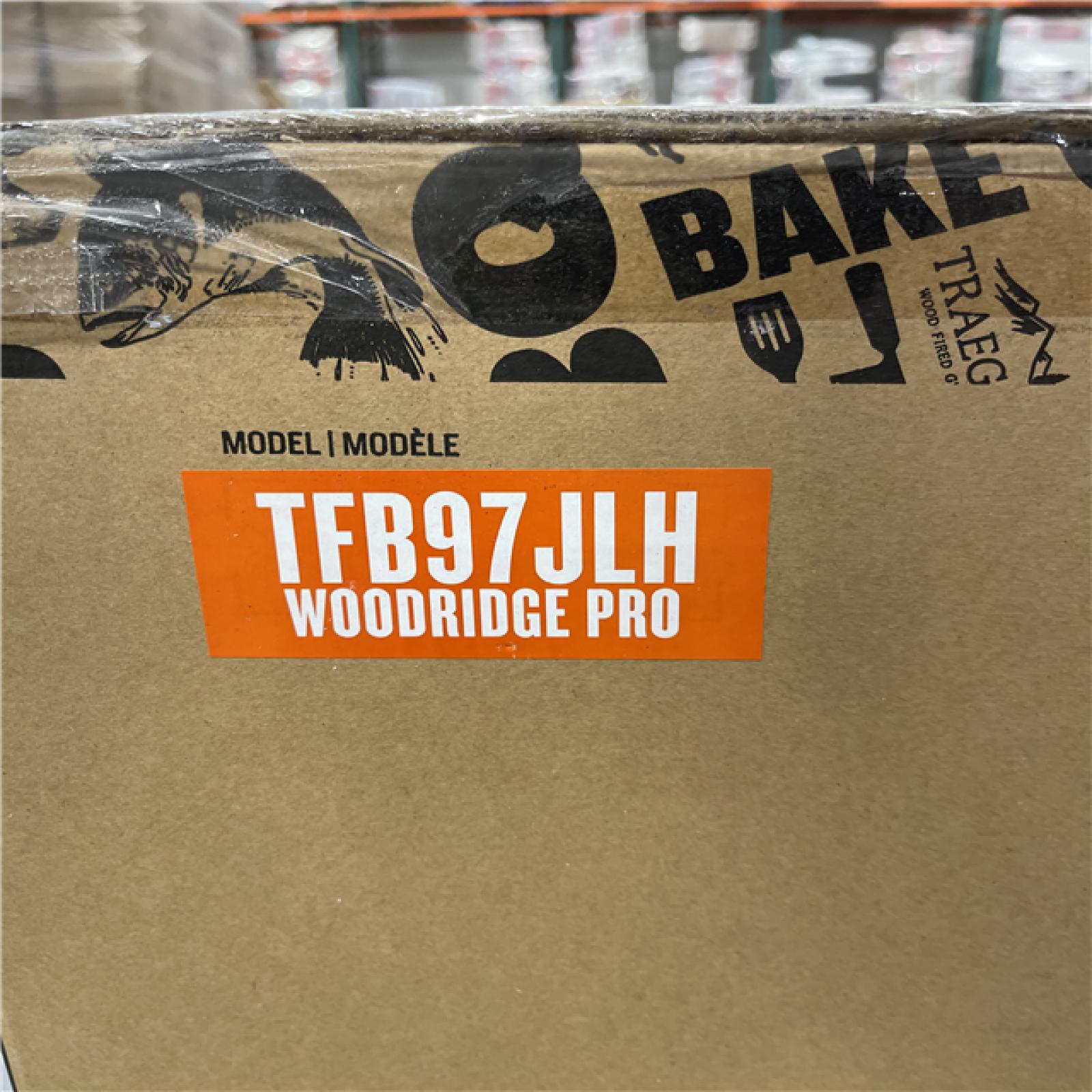 DALLAS LOCATION - Traeger Woodridge Pro Wi-Fi Pellet Grill and Smoker in Black