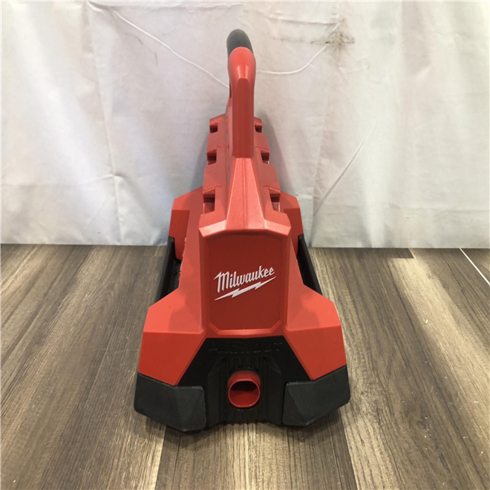 AS-IS Milwaukee 18V Lithium-Ion PACKOUT 6-Port Rapid Charger