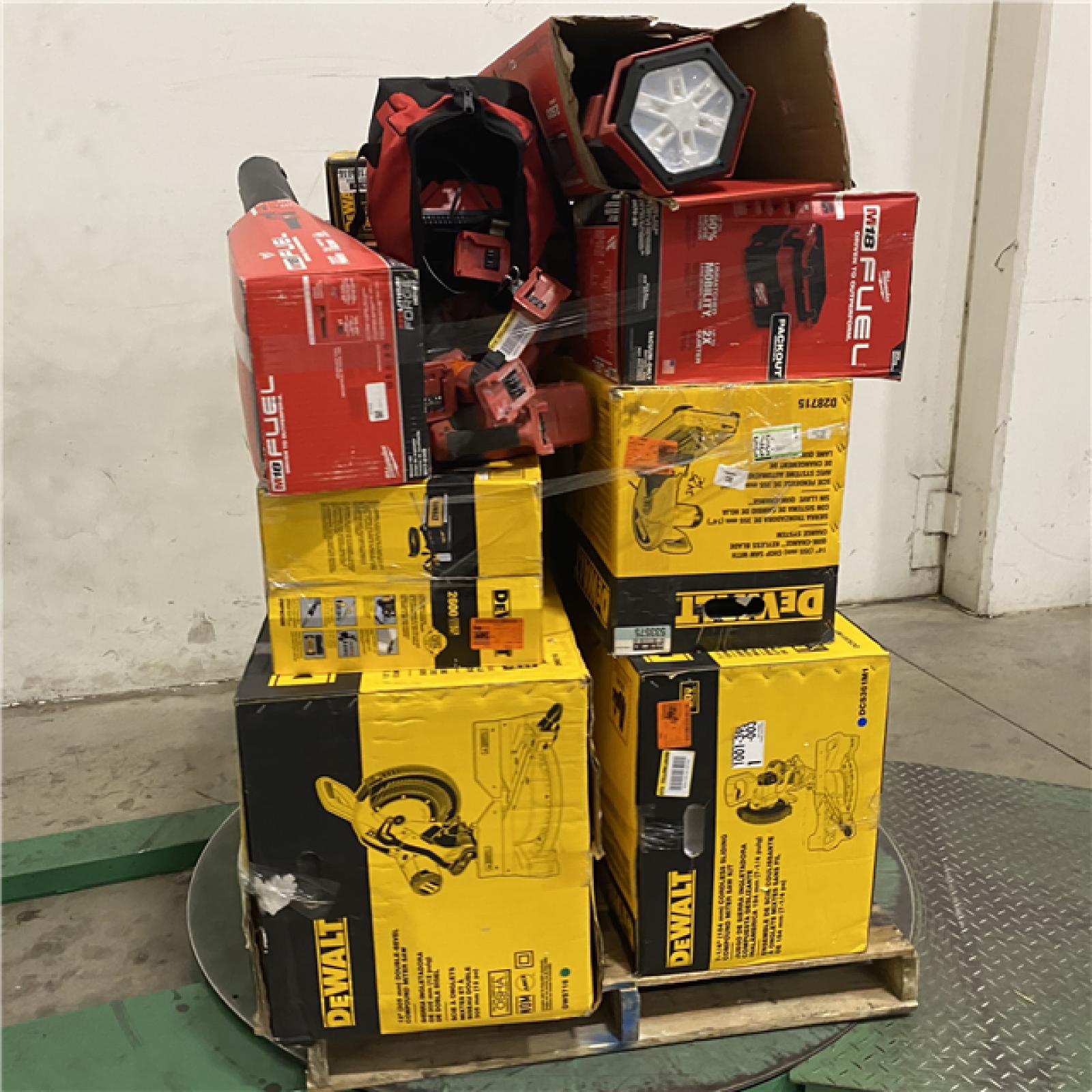 Dallas Location - As-Is Tool Pallet