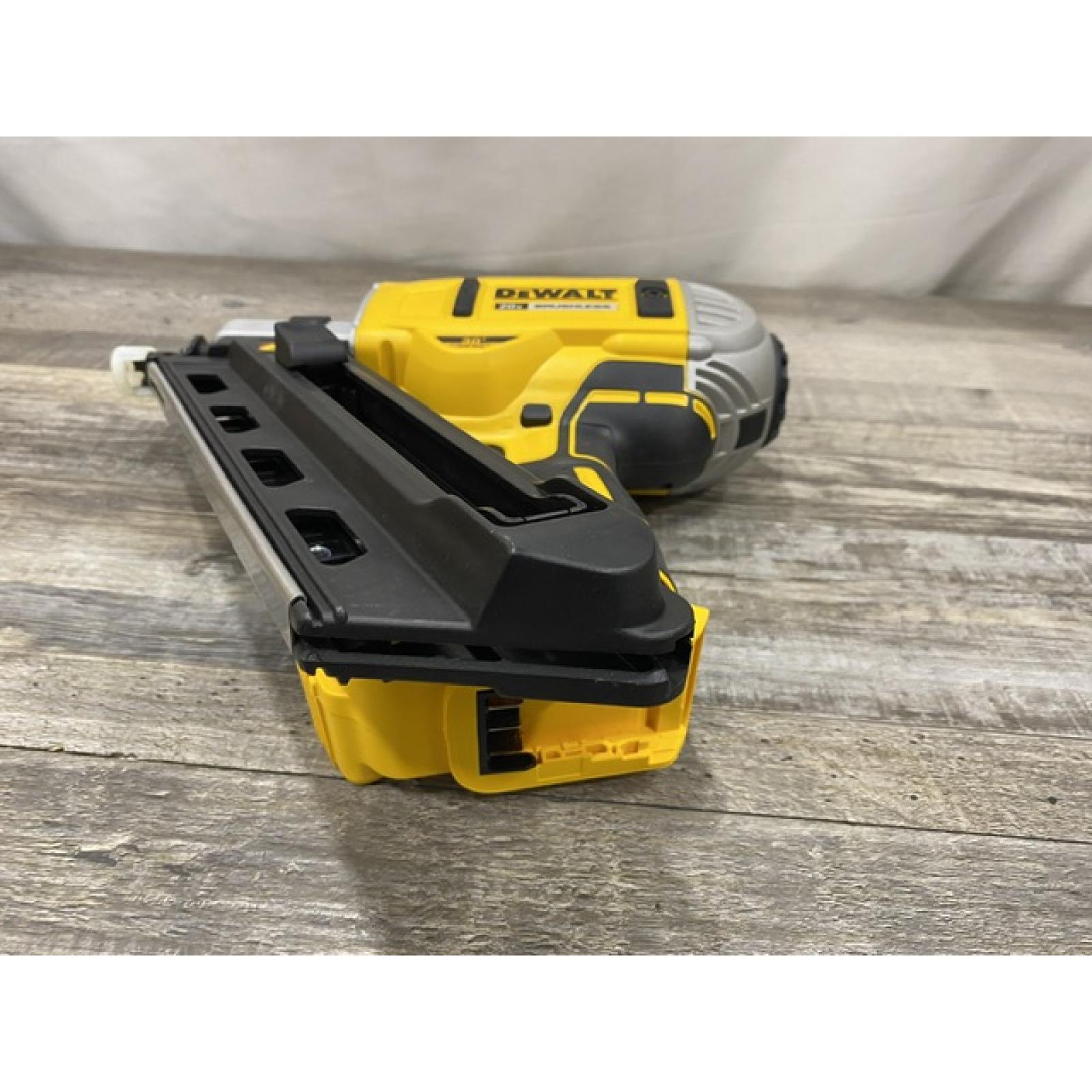 AS-IS DEWALT 20V MAX Brushless Li-Ion Framing Nailer (Tool Only)