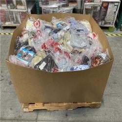 DALLAS LOCATION- NEW!- BULLSEYE MIXED CLOTHING PALLET (300 UNITS)