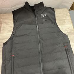 AS-IS Milwaukee Men's Large 12-Volt Lithium-Ion Cordless Axis Black Heated Vest Kit