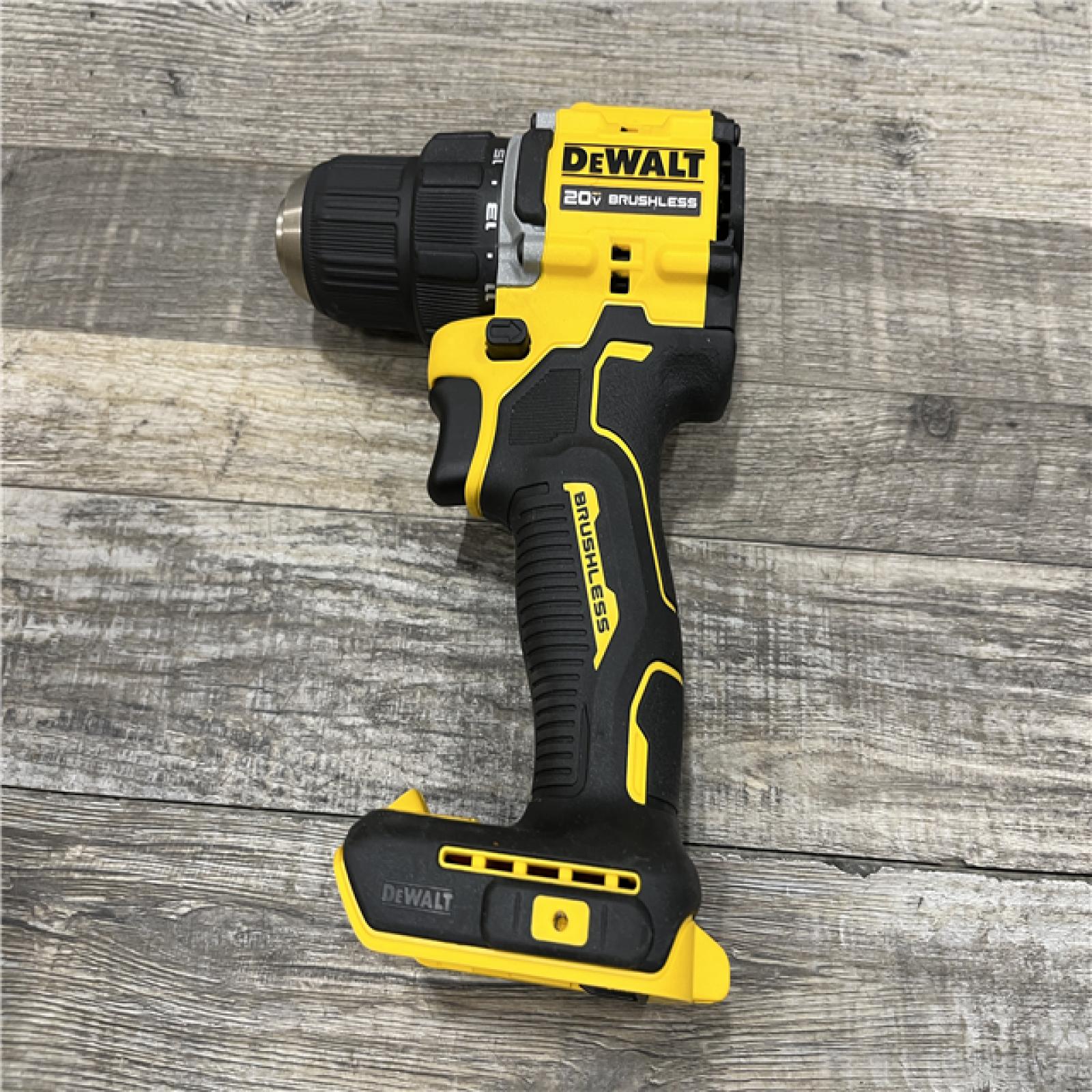 AS-IS DEWALT Atomic 20V Lithium-Ion Cordless Compact 1/2 in. Drill/Driver Kit