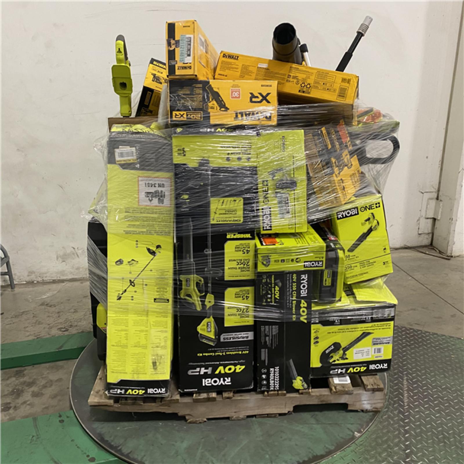 Dallas Location - As-Is Tool Pallet