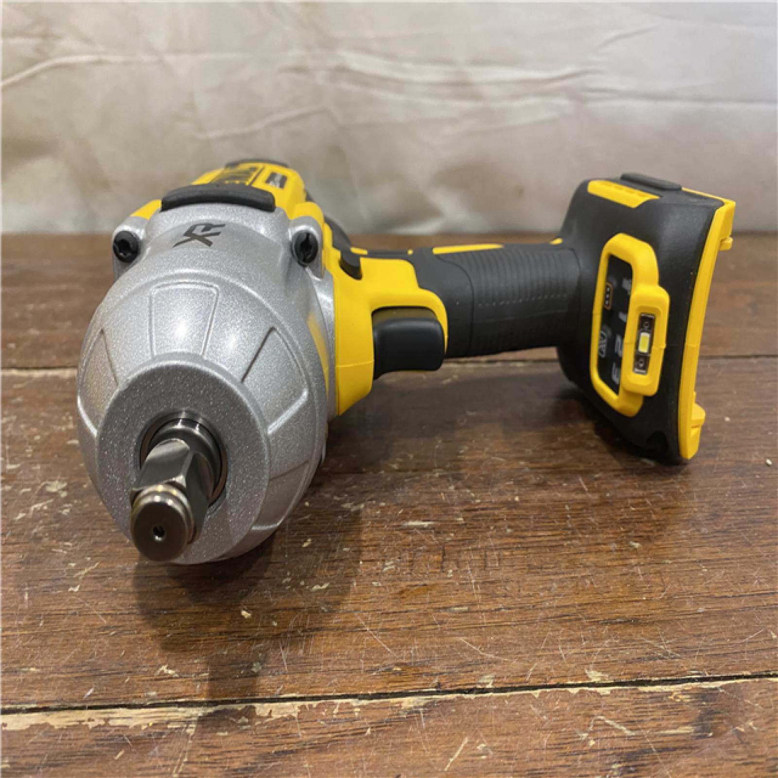 AS-IS DEWALT 20V MAX XR 1/2 High Torque Impact Wrench with Hog Ring Anvil
