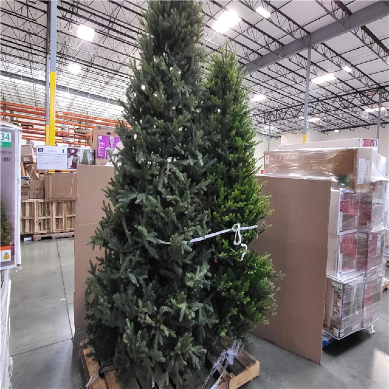 California AS-IS Holiday Pallet