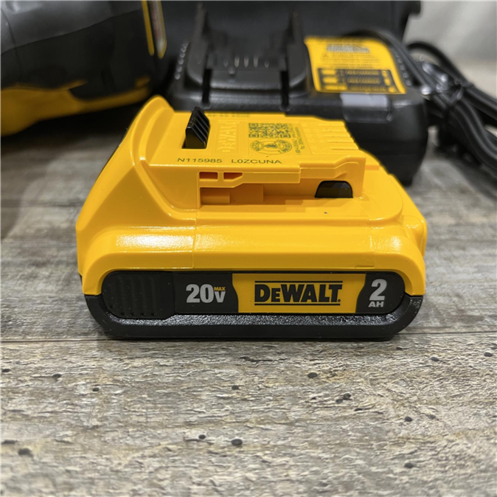 AS-IS DEWALT 20V MAX XR Lithium-Ion Cordless 18-Gauge Narrow Crown Stapler Kit