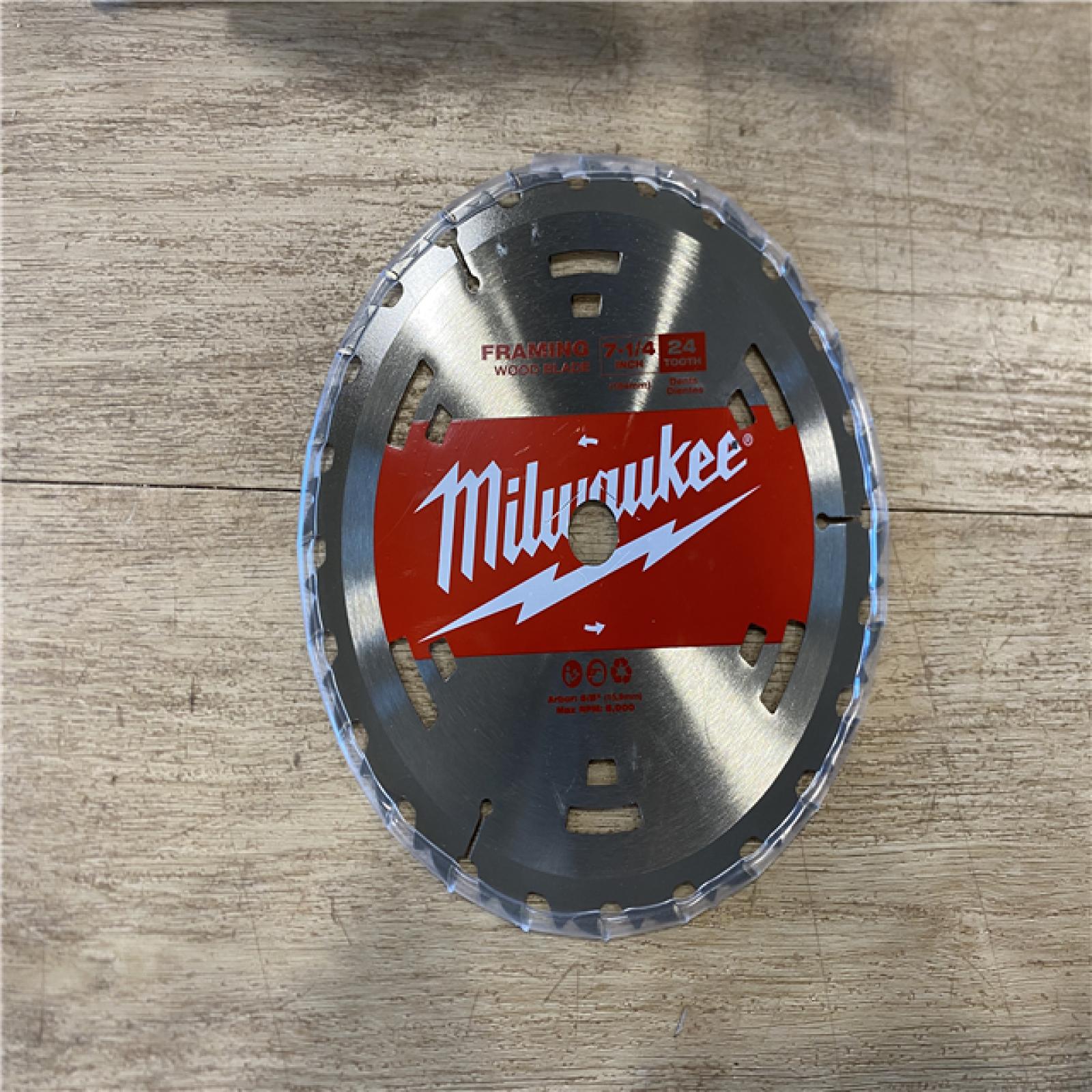 AS-IS Milwaukee 18V Lithium-Ion Brushless Cordless 7-1/4 in. Circular Saw (Tool-Only)