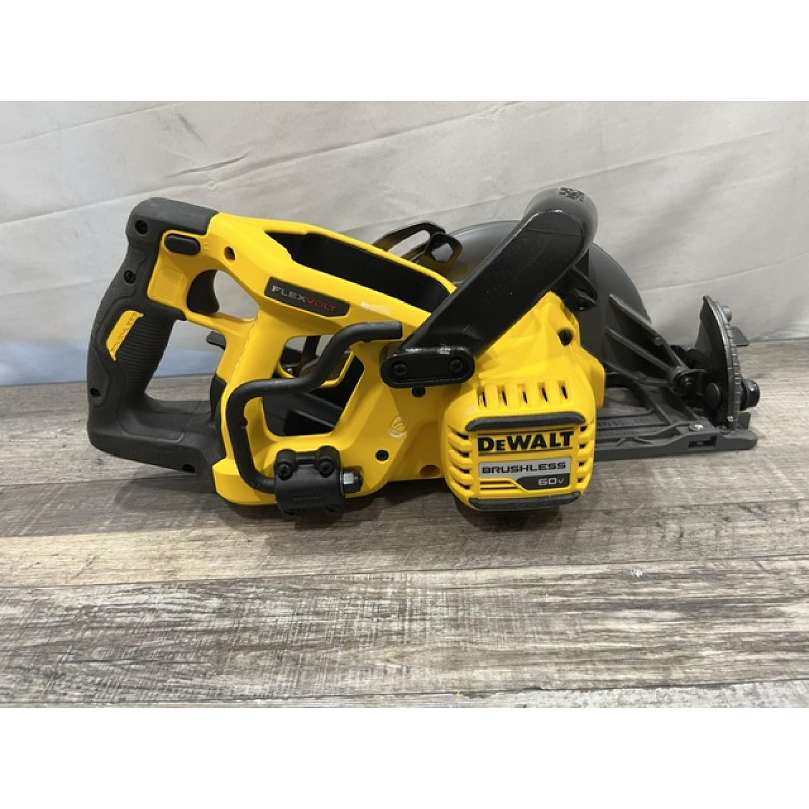 AS-IS DEWALT FLEXVOLT 60V MAX Cordless Brushless 7-1/4 in. Wormdrive Style Circular Saw (Tool Only)