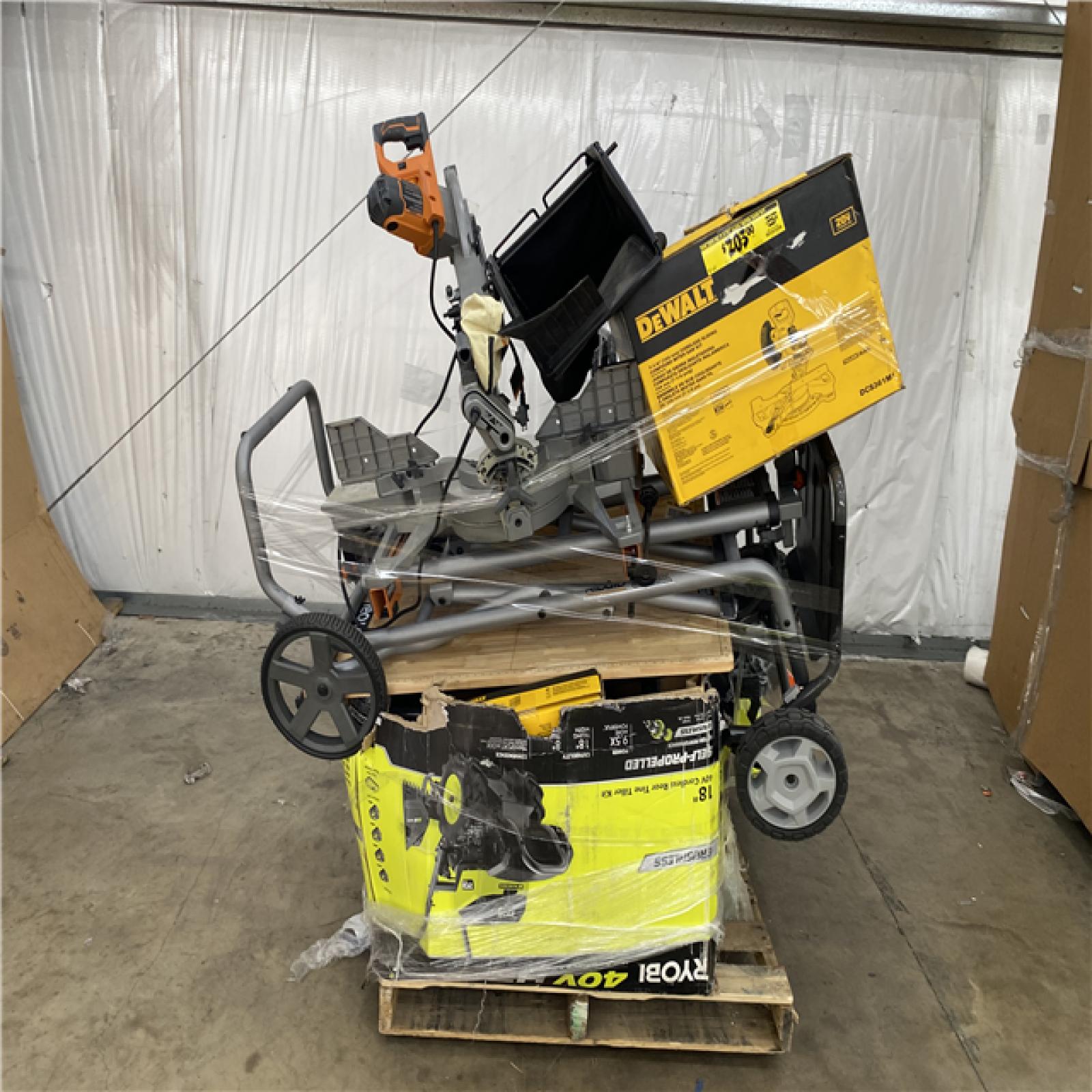 Houston Location AS IS - Tool Pallet