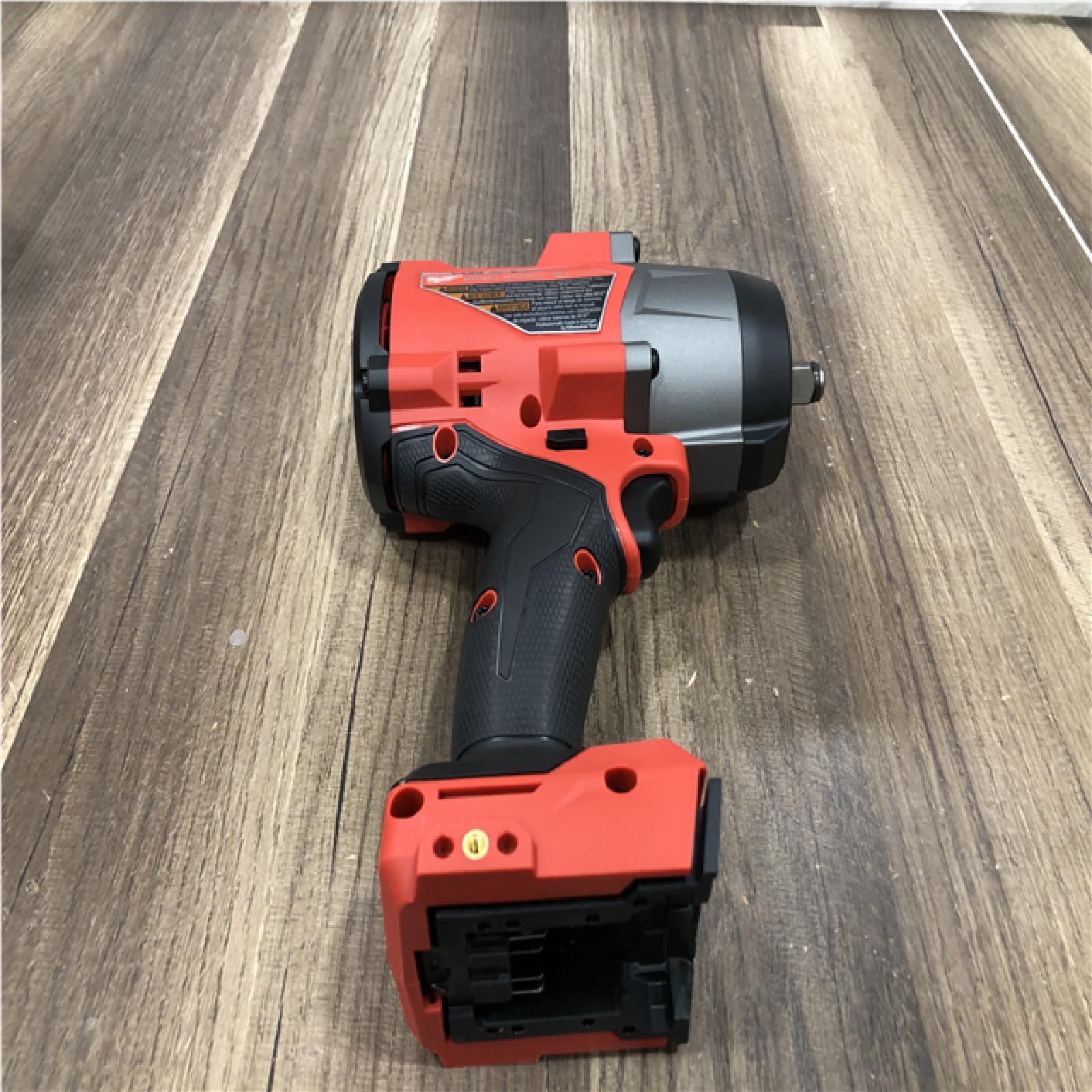 AS-=IS Milwaukee FUEL 18V Lithium-Ion Brushless Cordless 1/2 in. Impact Wrench w/Friction Ring Kit