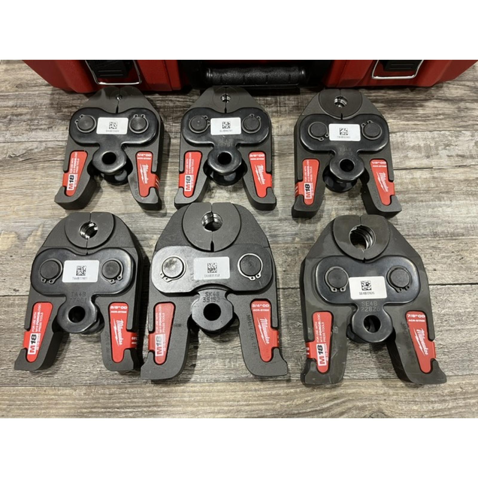 AS-IS Milwaukee 1/4 in. -7/8 in. Streamline ACR Copper Press Jaw Kit for M18 FORCE LOGIC Press Tools