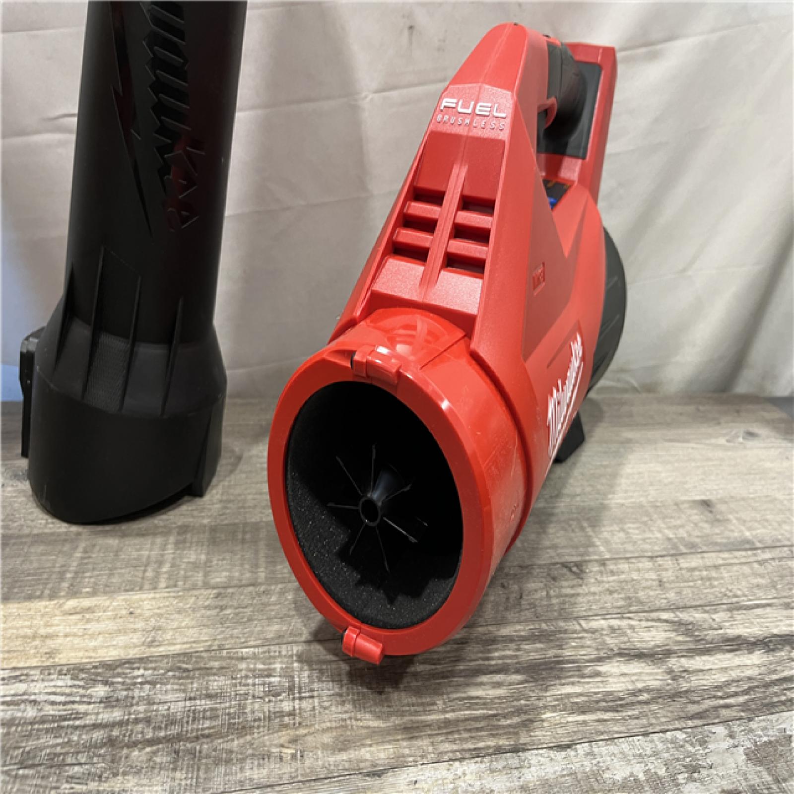 AS-IS Milwaukee FUEL 120 MPH 500 CFM 18V Lithium-Ion Brushless Cordless Handheld Blower (Tool-Only)