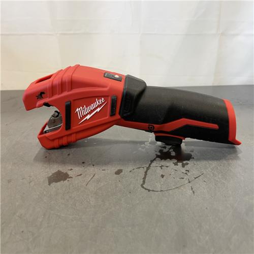 AS-IS - Milwaukee M12 12V Lithium-Ion Cordless Copper Tubing Cutter