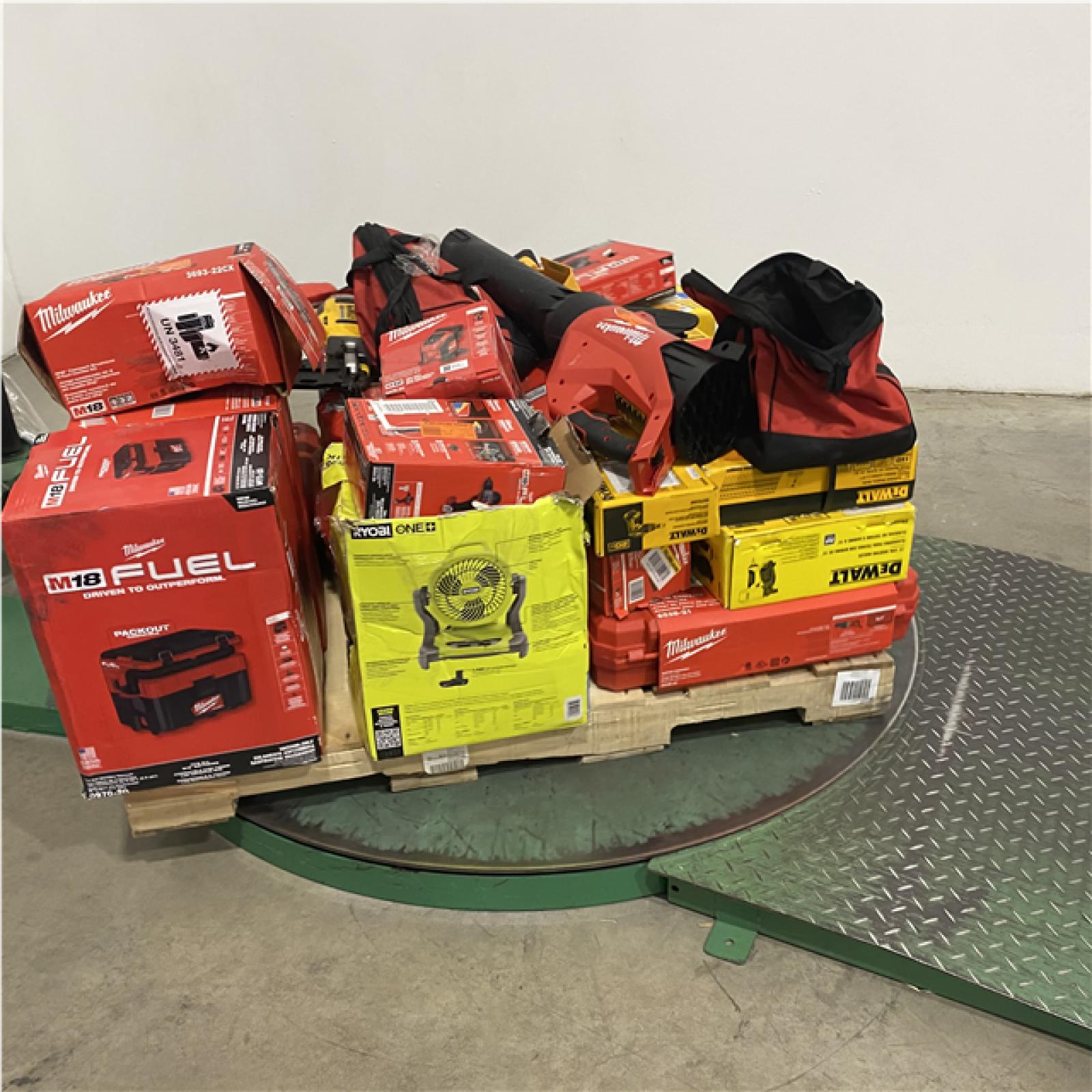 Dallas Location - As-Is Tool Pallet