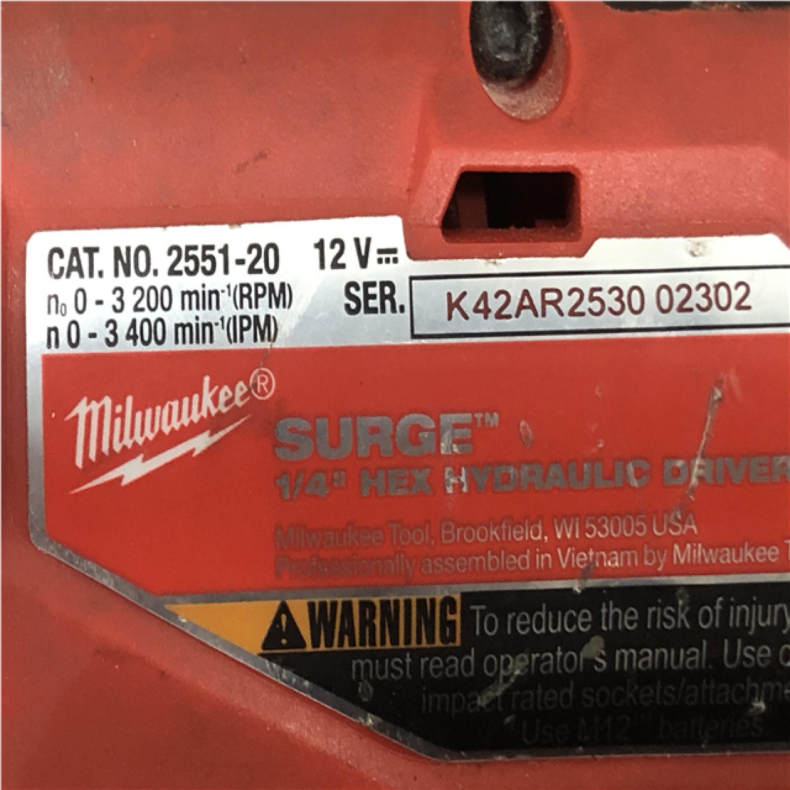 AS-IS Milwaukee FUEL SURGE 12V Lithium-Ion Brushless Cordless 1/4 in. Hex Impact Driver Compact Kit