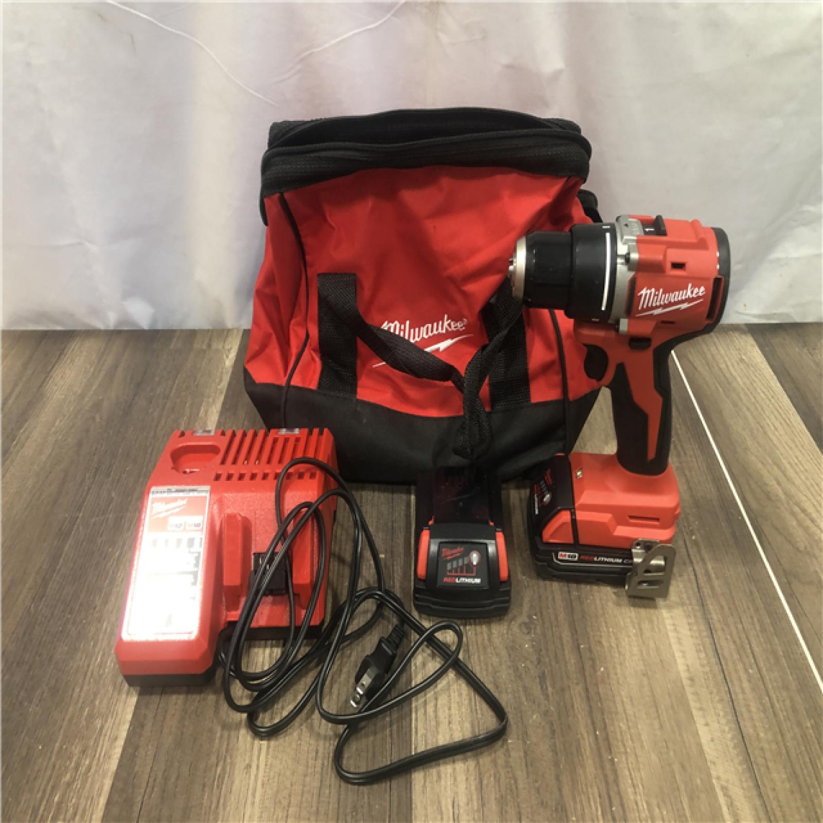 AS-IS Milwaukee 18V Lithium-Ion Brushless Cordless 1/2 in. Compact Drill/Driver Kit