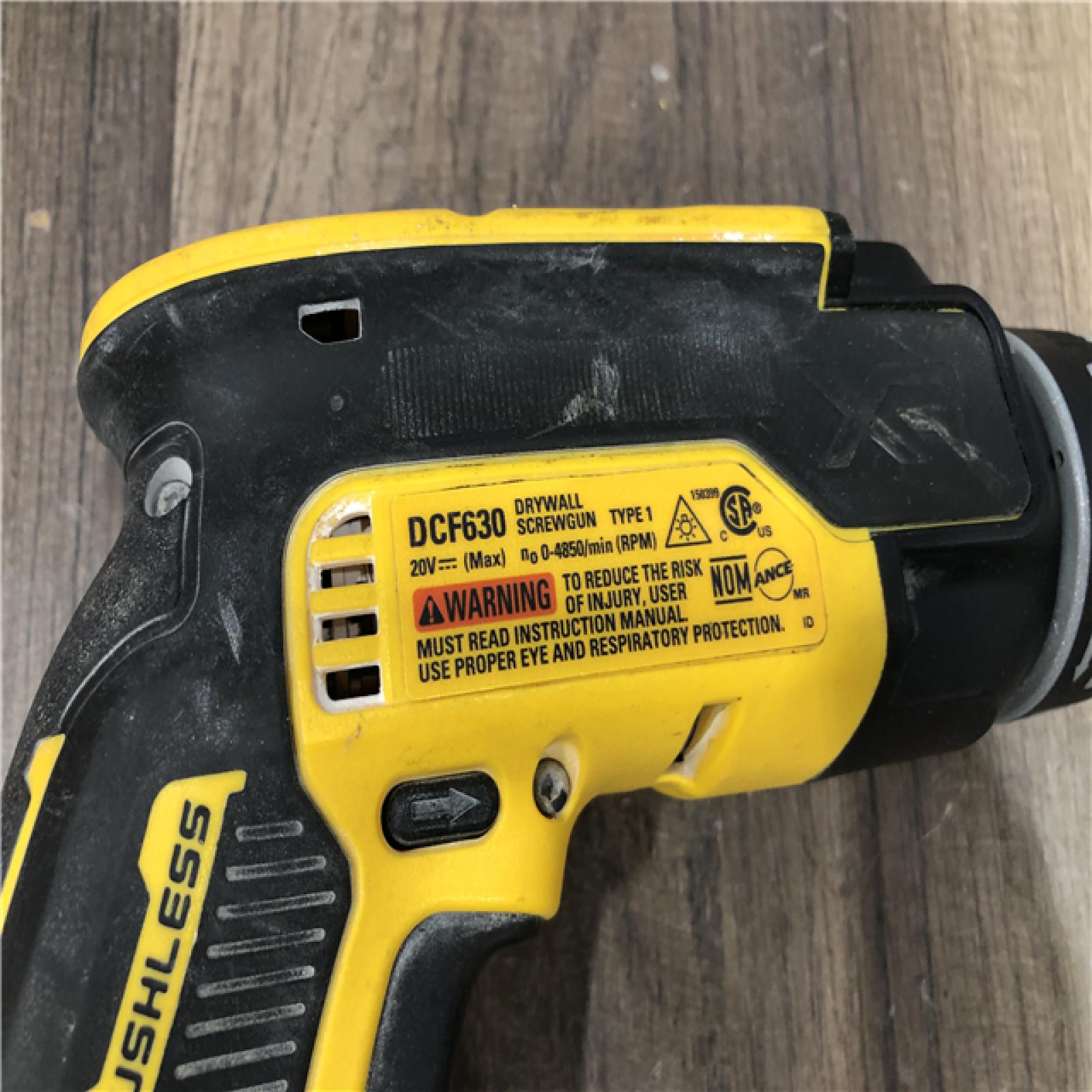 AS-IS DEWALT XR 20V MAX Lithium-Ion Cordless Brushless Screw Gun (Tool Only)