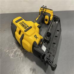 AS-IS - DeWalt 20V MAX XR 16-Gauge Electric Cordless Angled Finishing Nailer Kit