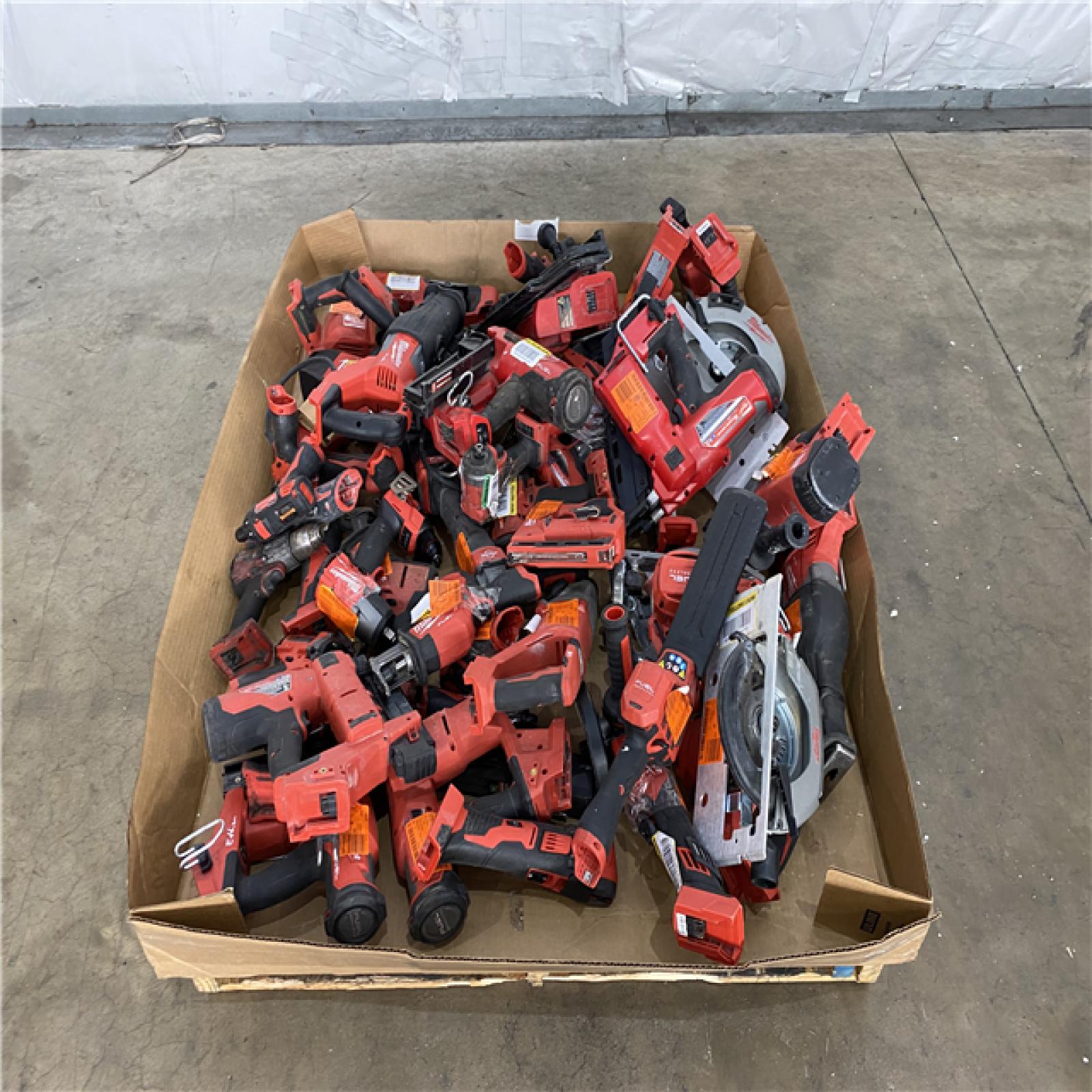 Houston Location AS IS - Tool Pallet