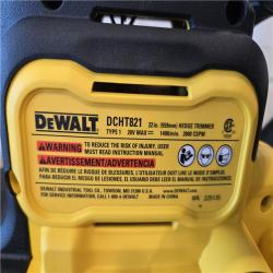 AS-IS DeWalt DCHT821P1 22 in. 20 V Battery Hedge Trimmer Kit