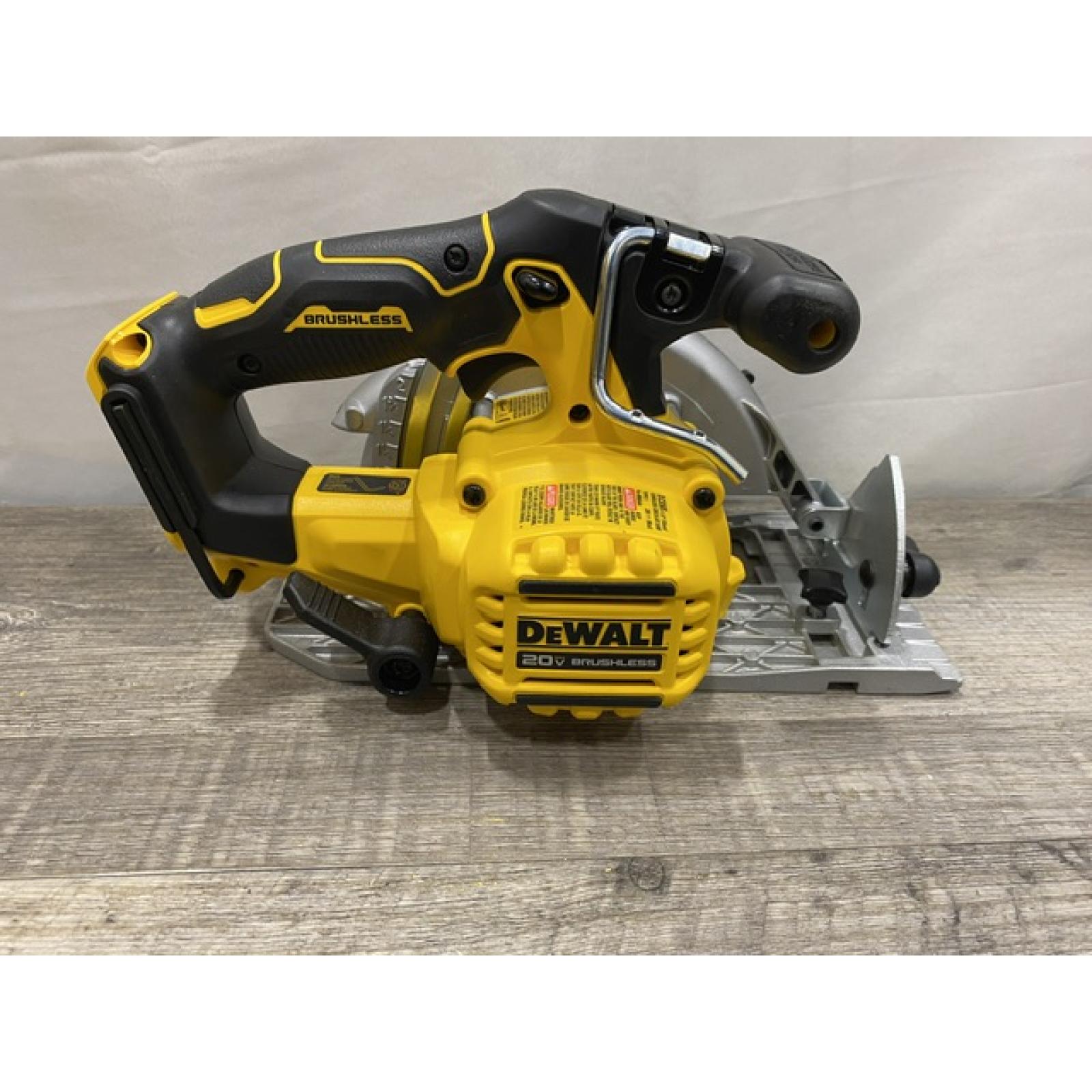 AS-IS DEWALT 20V MAX Cordless Brushless 6-1/2 in. Sidewinder Style Circular Saw (Tool Only)