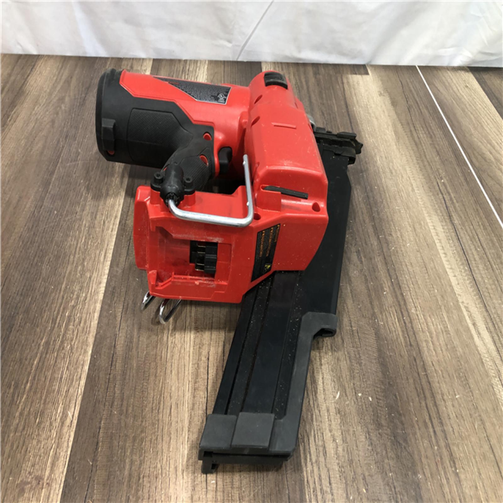 AS-IS Milwaukee  FUEL 3-1/2 in. 18-Volt 21-Degree Lithium-Ion Brushless Cordless Framing Nailer (Tool-Only)