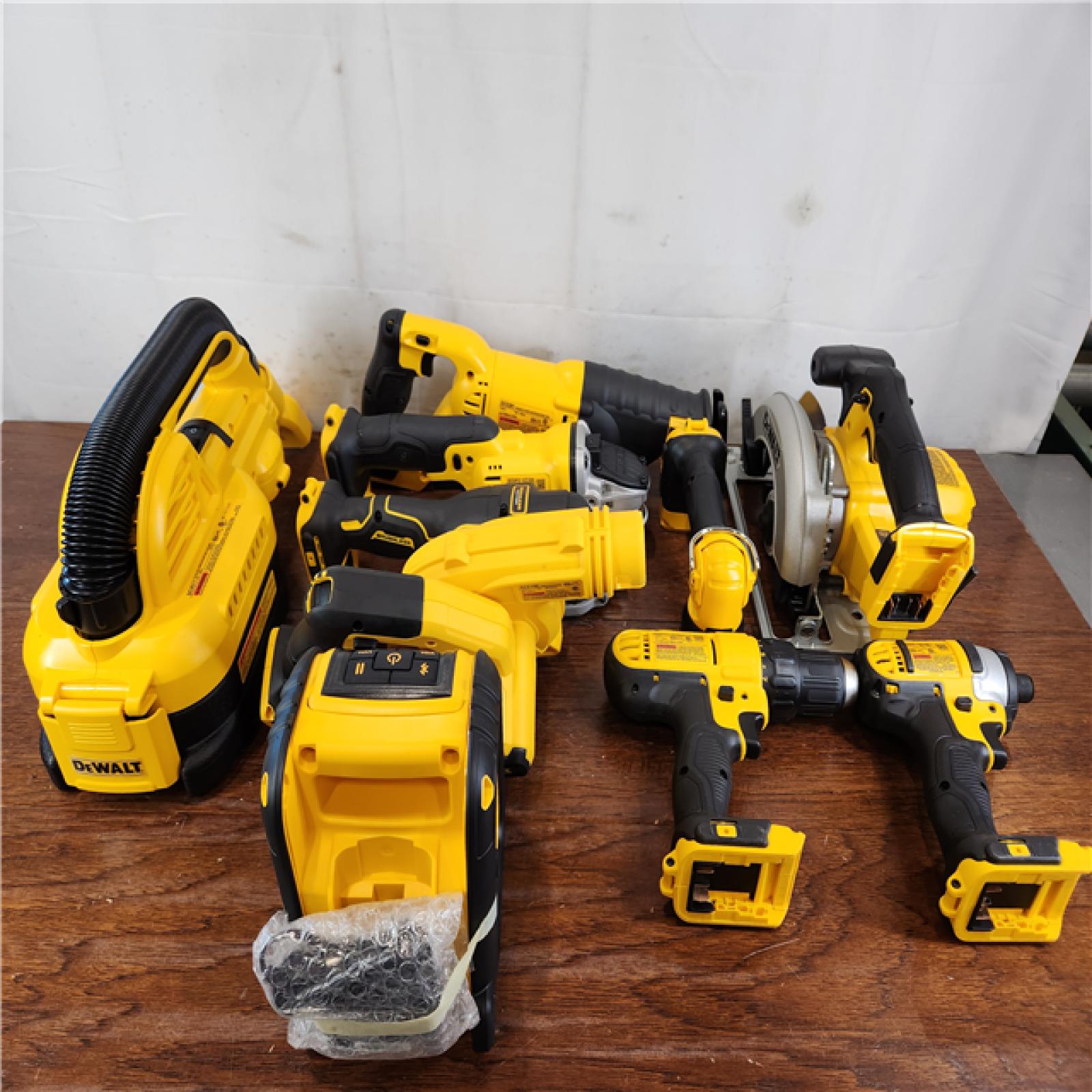 AS-IS DEWALT 20V MAX Lithium-Ion Brushed Cordless (10-Tool) Combo Kit
