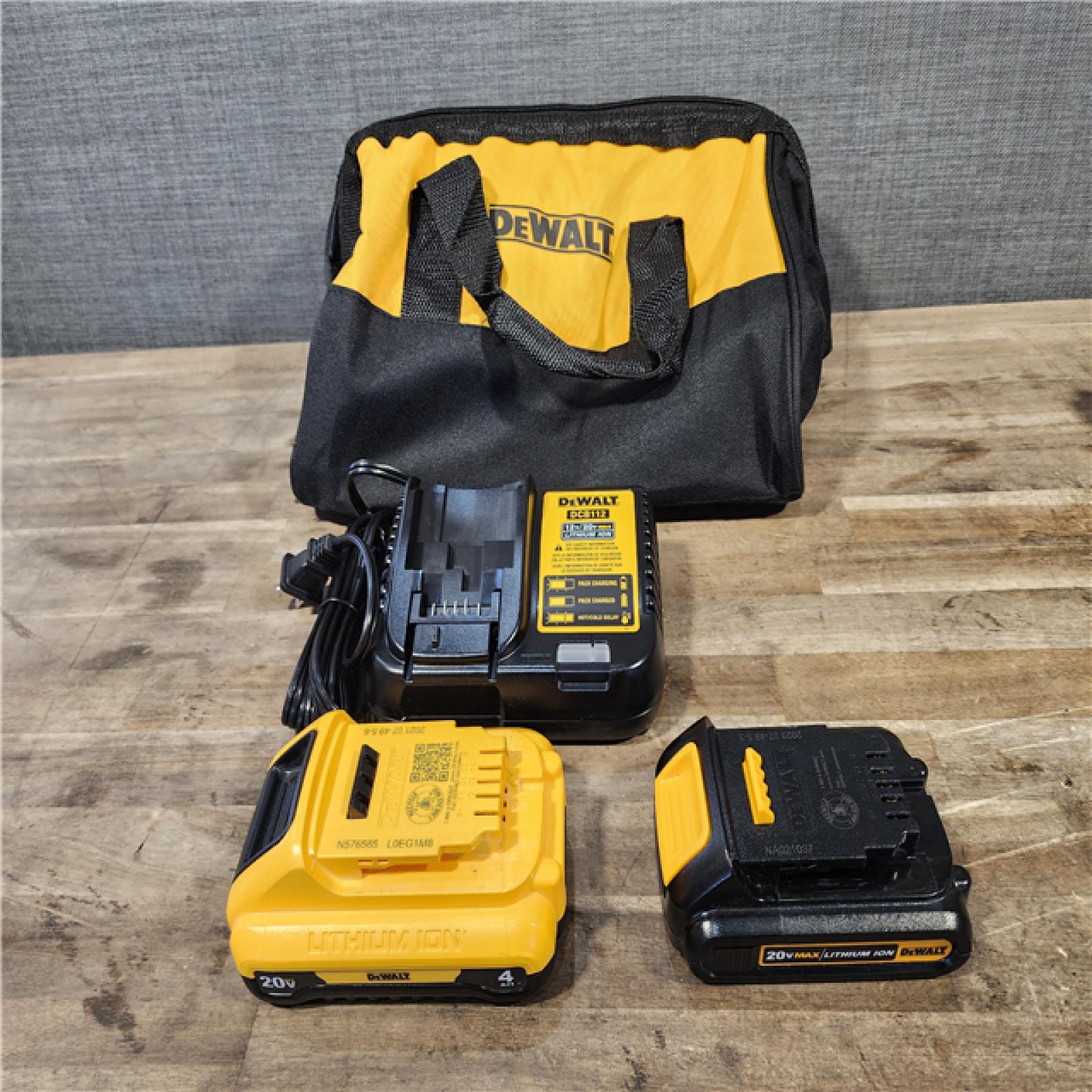 HOUSTON LOCATION - AS-IS DEWALT 2 TOOL COMBO KIT W/ (2) BATTERY & CHARGER
