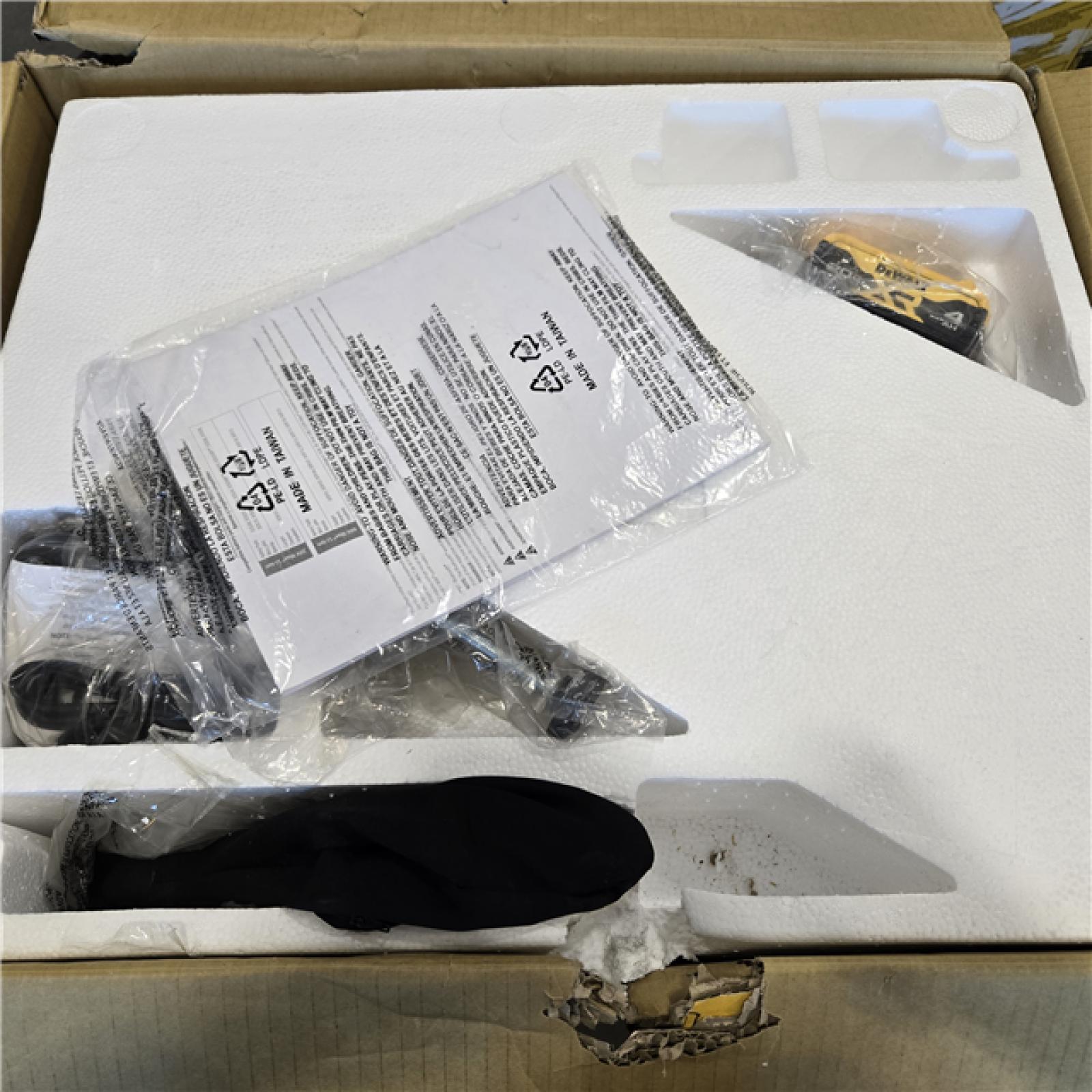 AS-IS DeWalt 20V MAX Cordless 7-1/4 in. Sliding Miter Saw Kit