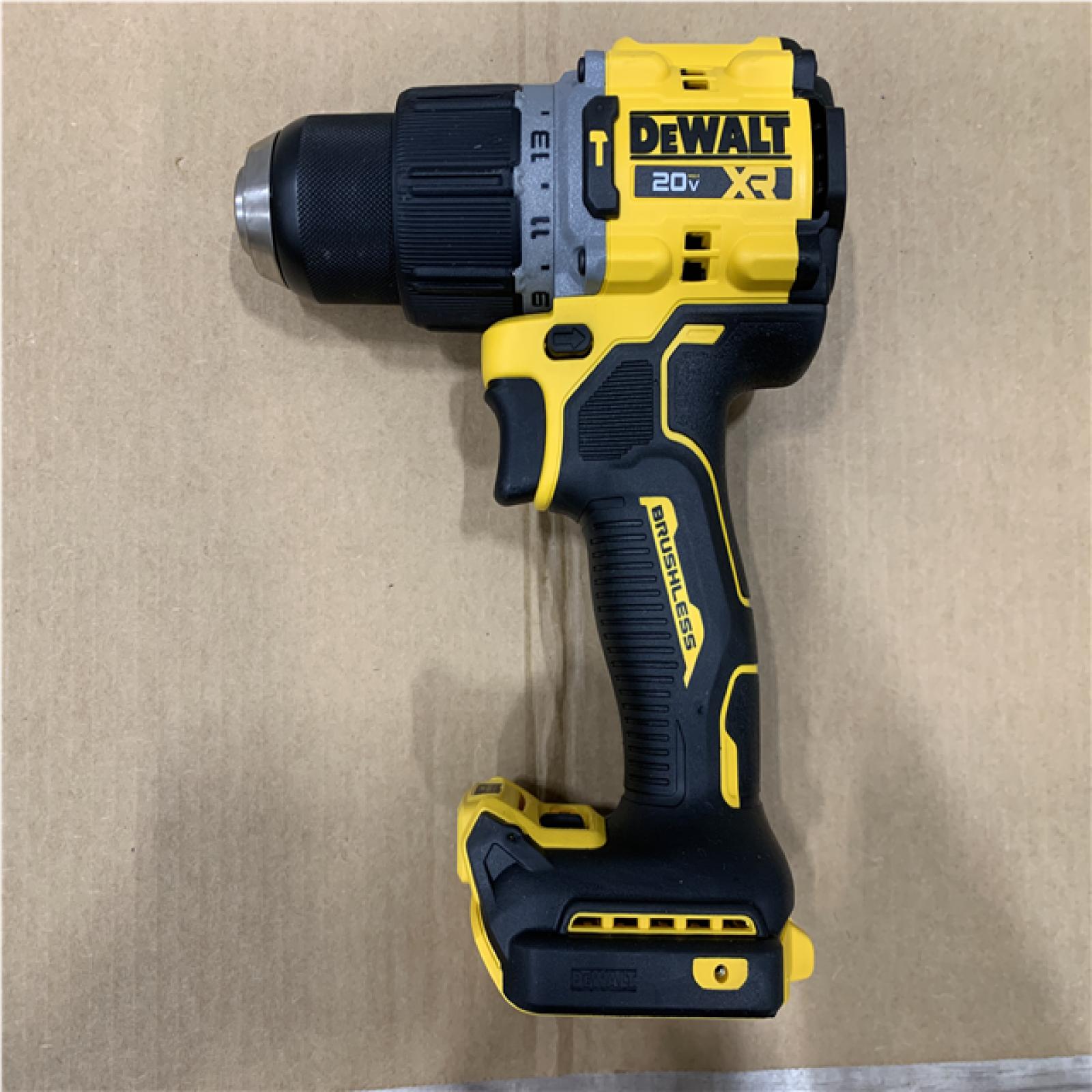 LIKE NEW! DEWALT 20V Lithium-Ion Cordless 5-Tool Combo Kit