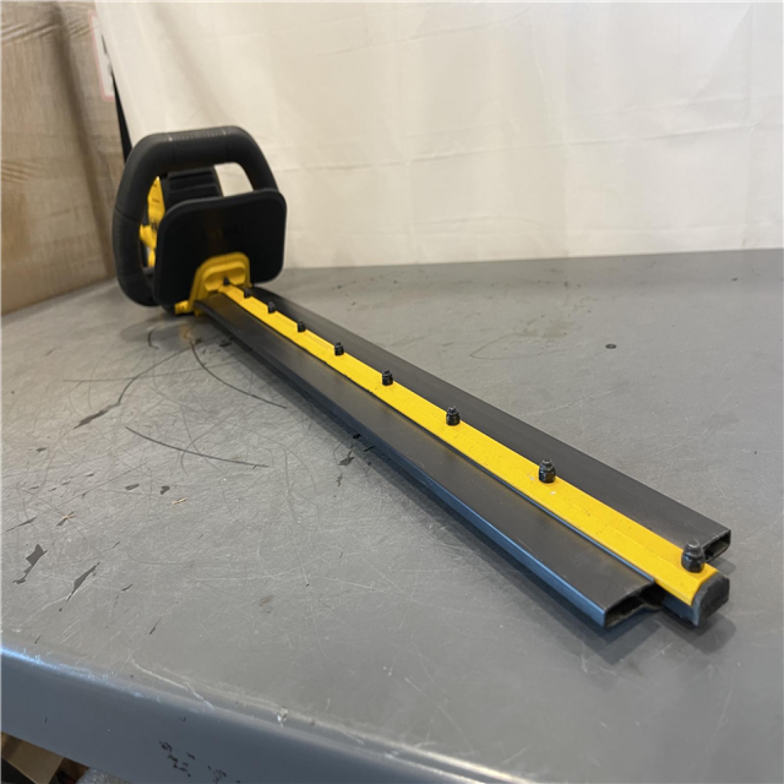 AS-IS- DeWalt FLEXVOLT 60V MAX 26 in. Brushless Cordless Battery Powered Hedge Trimmer