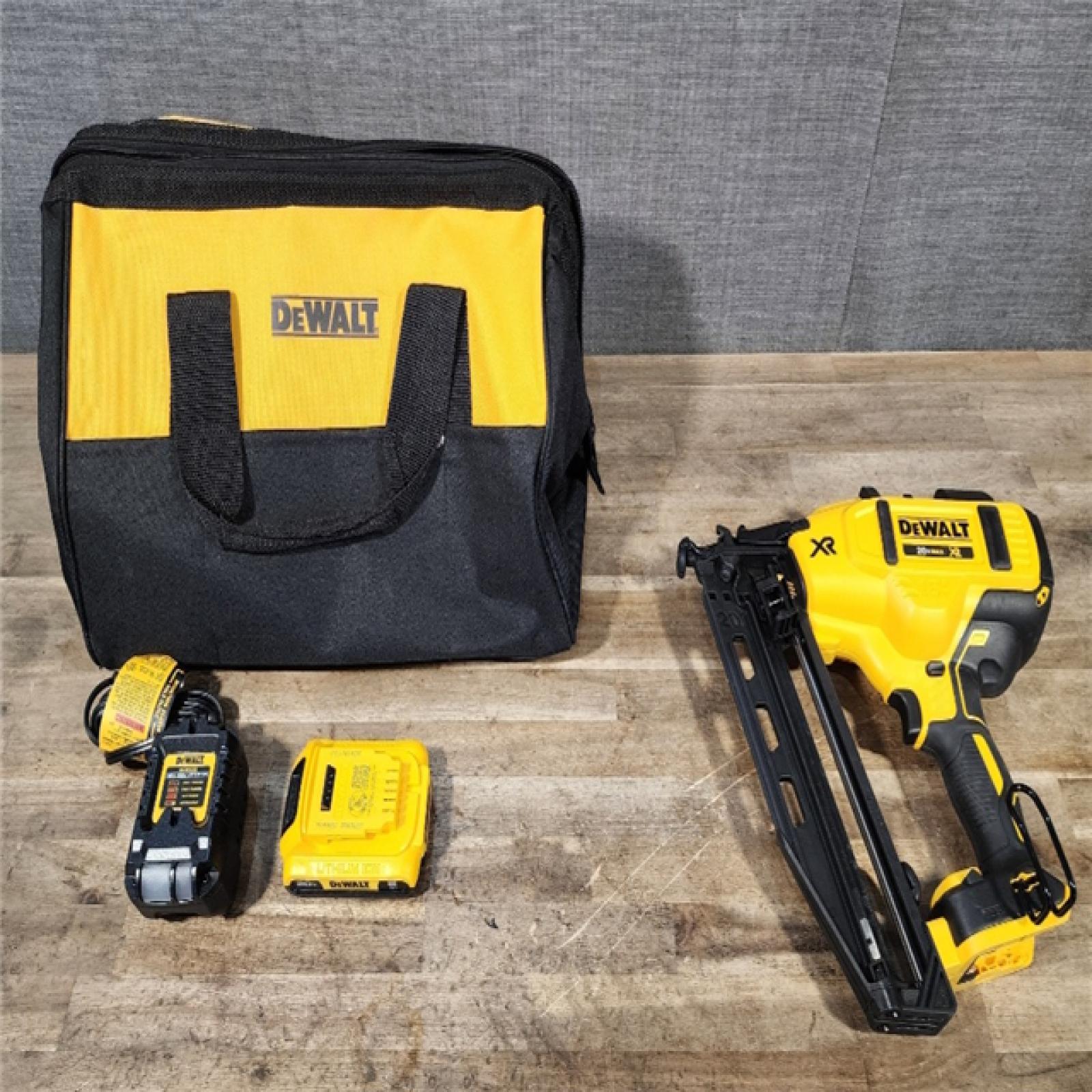 HOUSTON LOCATION - AS-IS DeWalt 20V 16 Gauge Cordless Angled Finish Nailer Kit W/ 2Ah Battery