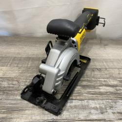 AS-IS DEWALT ATOMIC 20V MAX Cordless Brushless 4-1/2 in. Circular Saw (Tool Only)