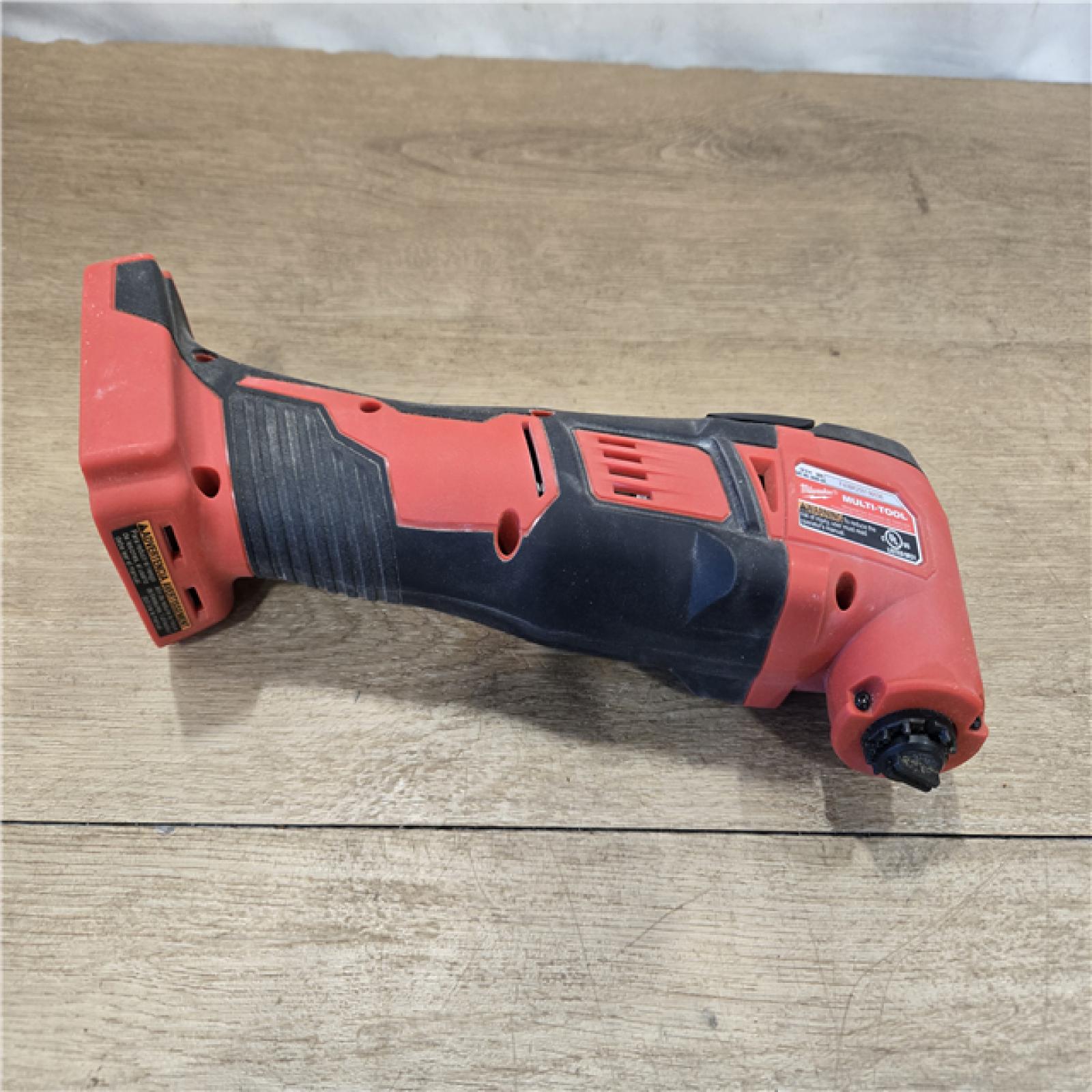 AS-IS Milwaukee 18V Lithium-Ion Cordless Oscillating Multi-Tool (Tool-Only)