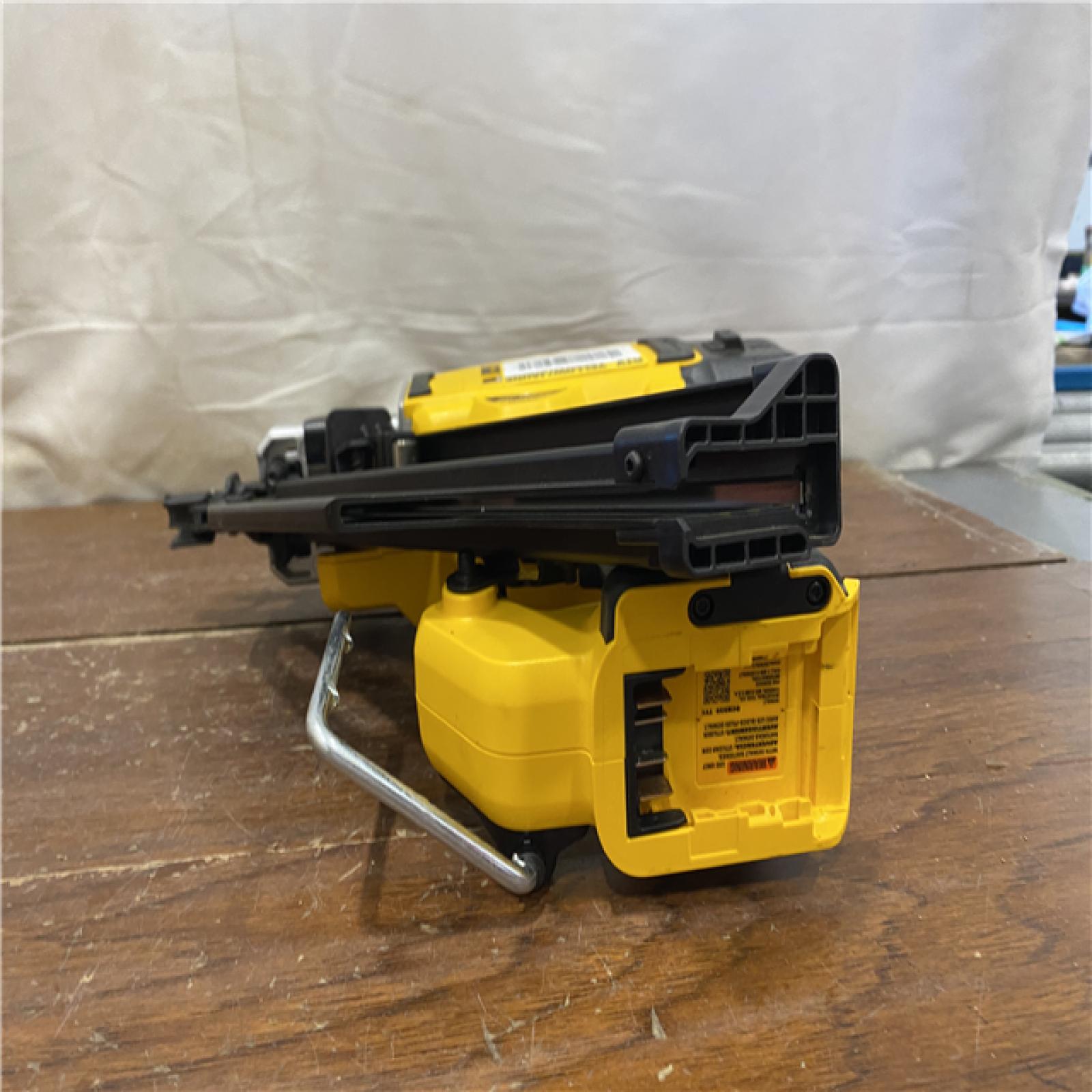 AS-IS DEWALT 20-Volt 30° Cordless Framing Nailer (Tool-Only)