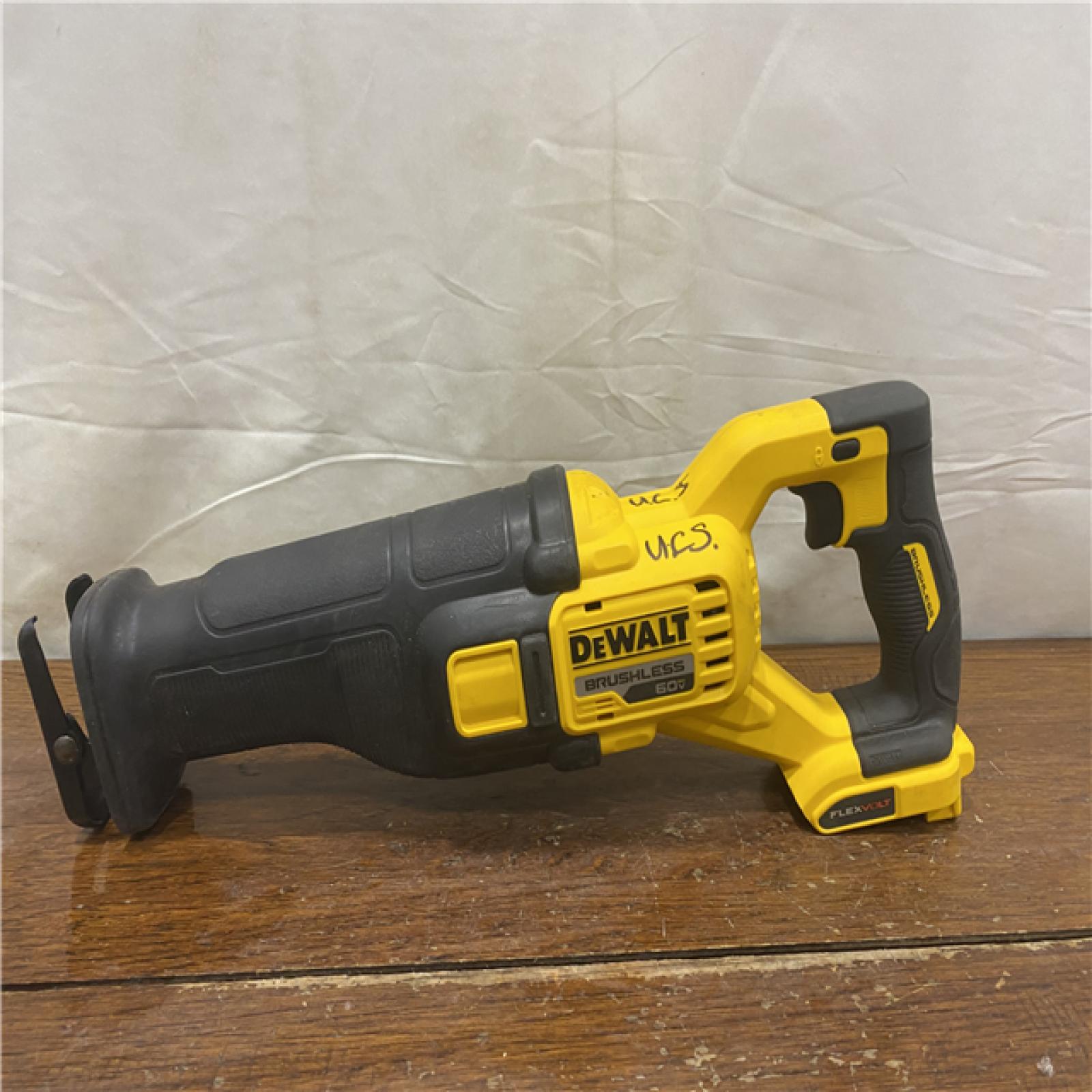 AS-IS DeWalt DCS389B FLEXVOLT 60V MAX Cordless Brushless Reciprocating Saw (Tool-Only)
