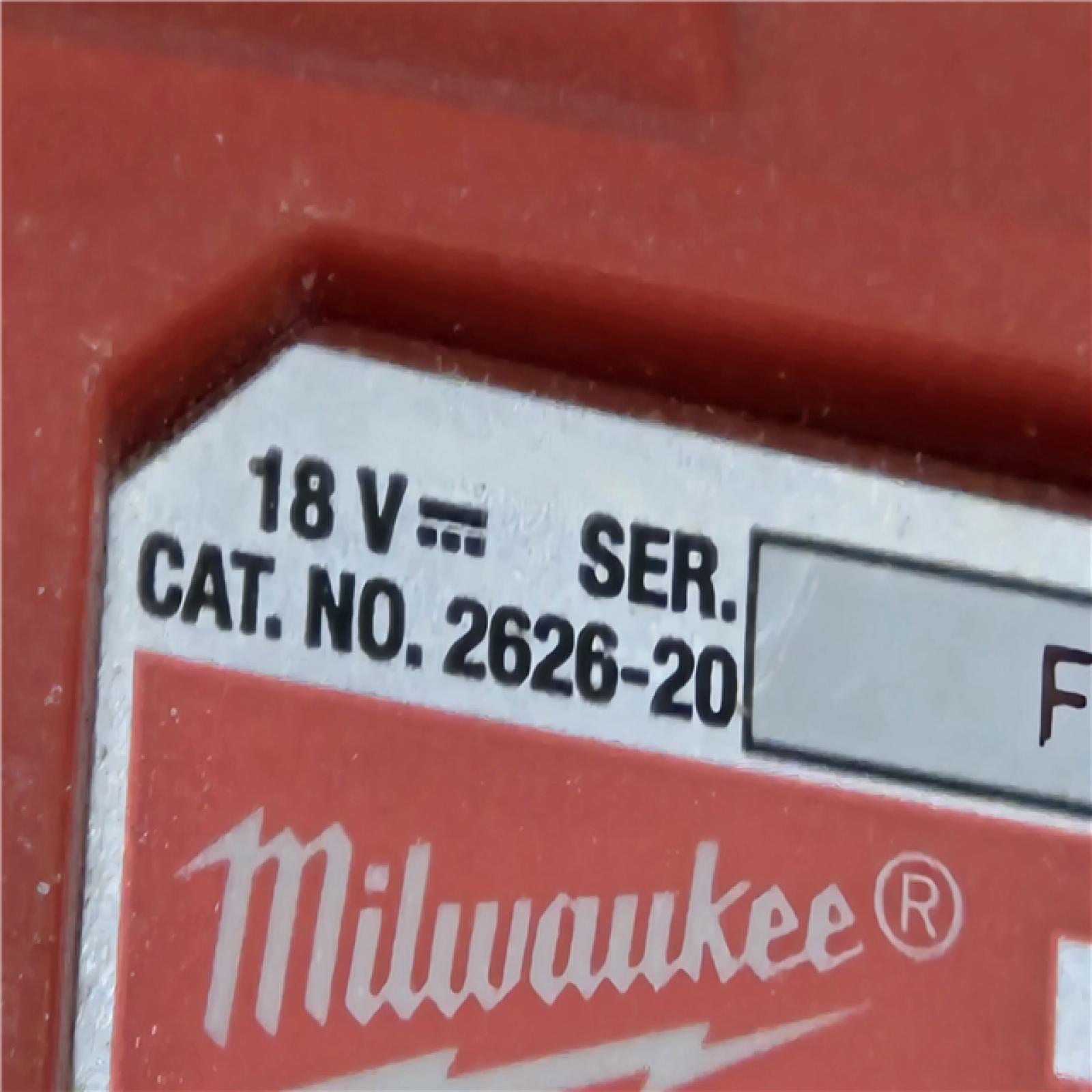 AS-IS Milwaukee 18V Lithium-Ion Cordless Oscillating Multi-Tool (Tool-Only)