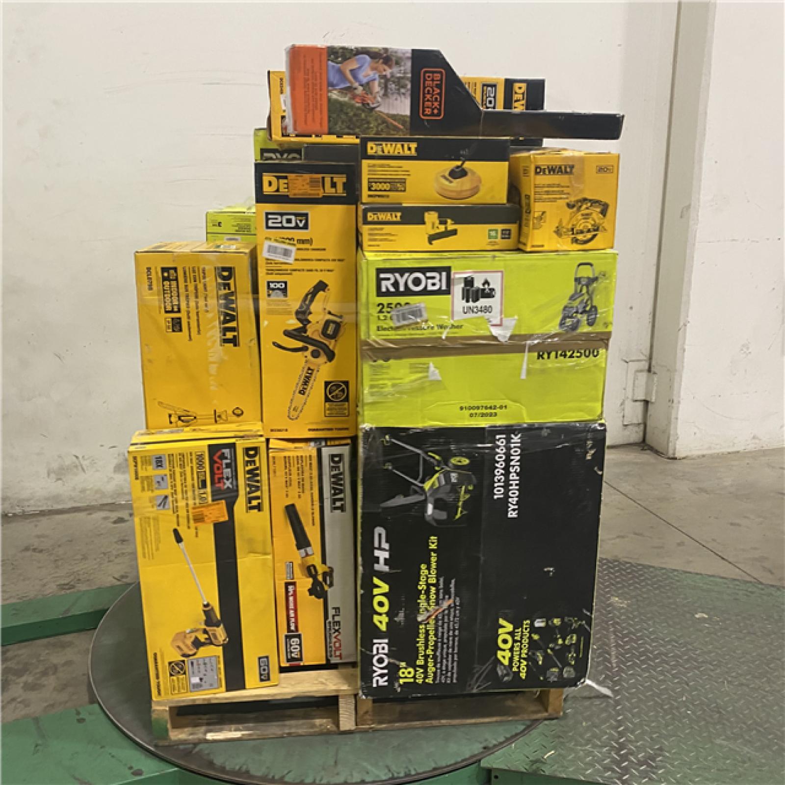 Dallas Location - As-Is Tool Pallet