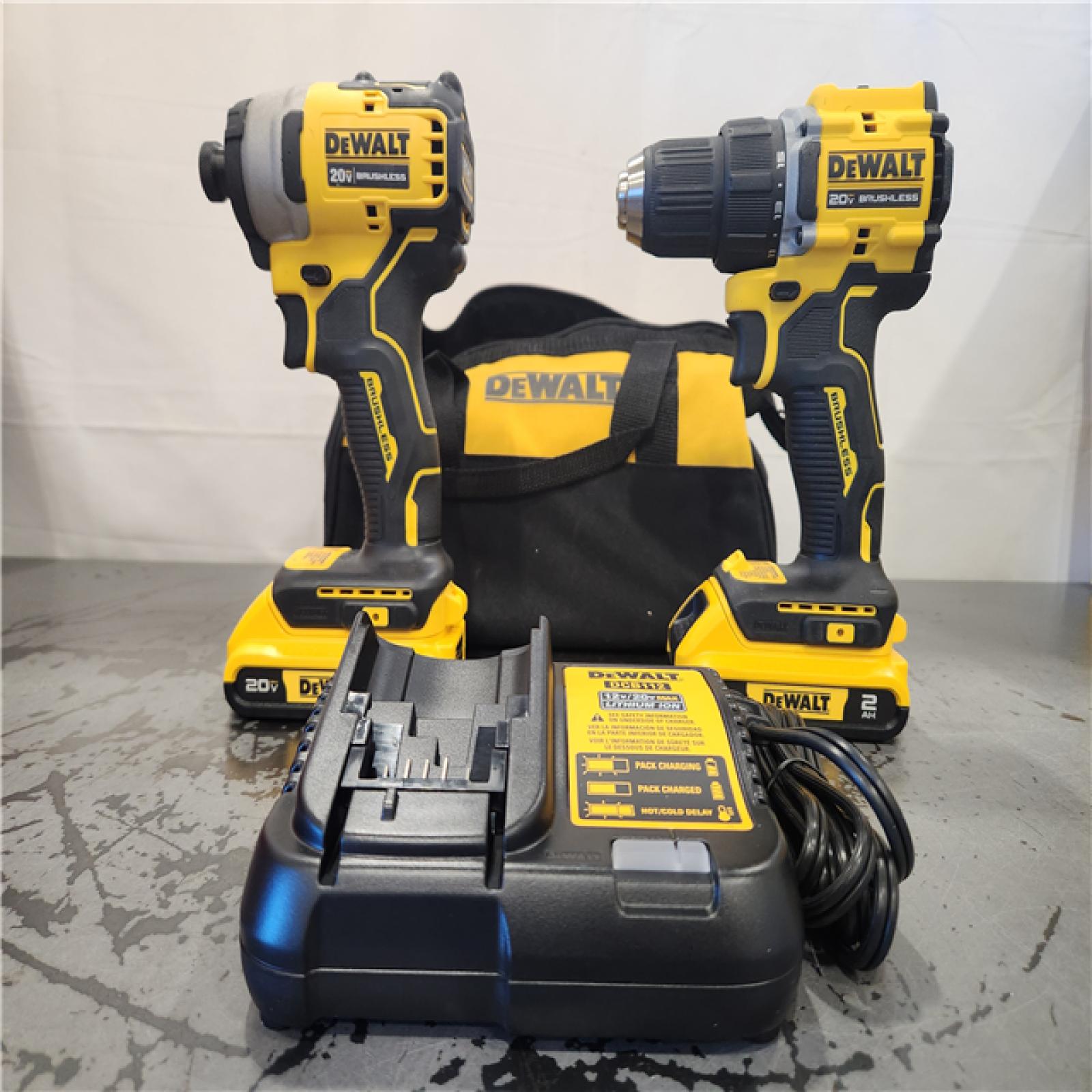 AS-IS- DEWALT ATOMIC 20-Volt MAX Lithium-Ion Cordless Combo Kit