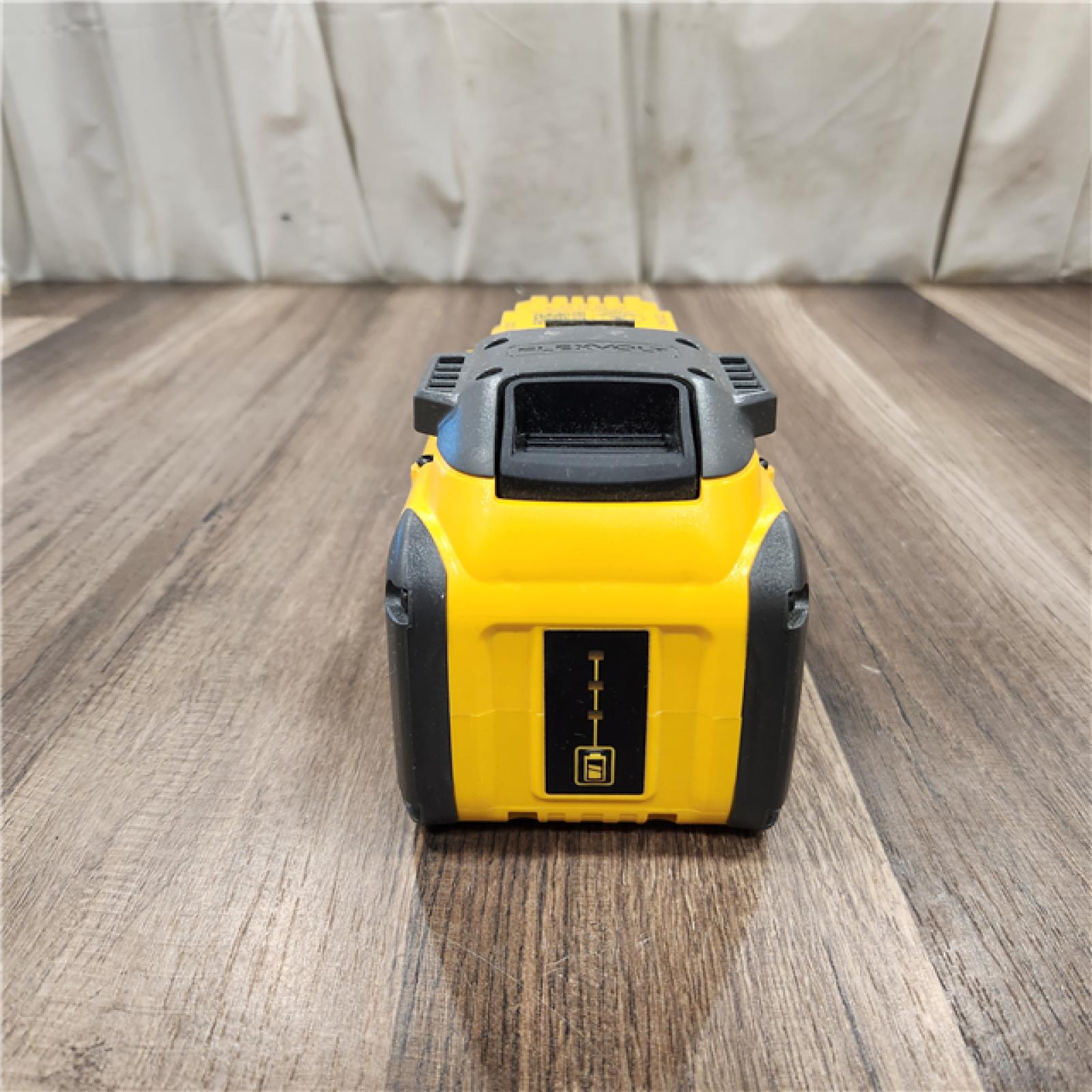 AS IS DeWalt 20V-60V MAX FLEXVOLT DCB615 15 Ah Lithium-Ion Battery 1 Pc