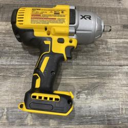 AS-IS DEWALT 20V MAX Lithium-Ion Cordless 1/2 in. Impact Wrench Kit