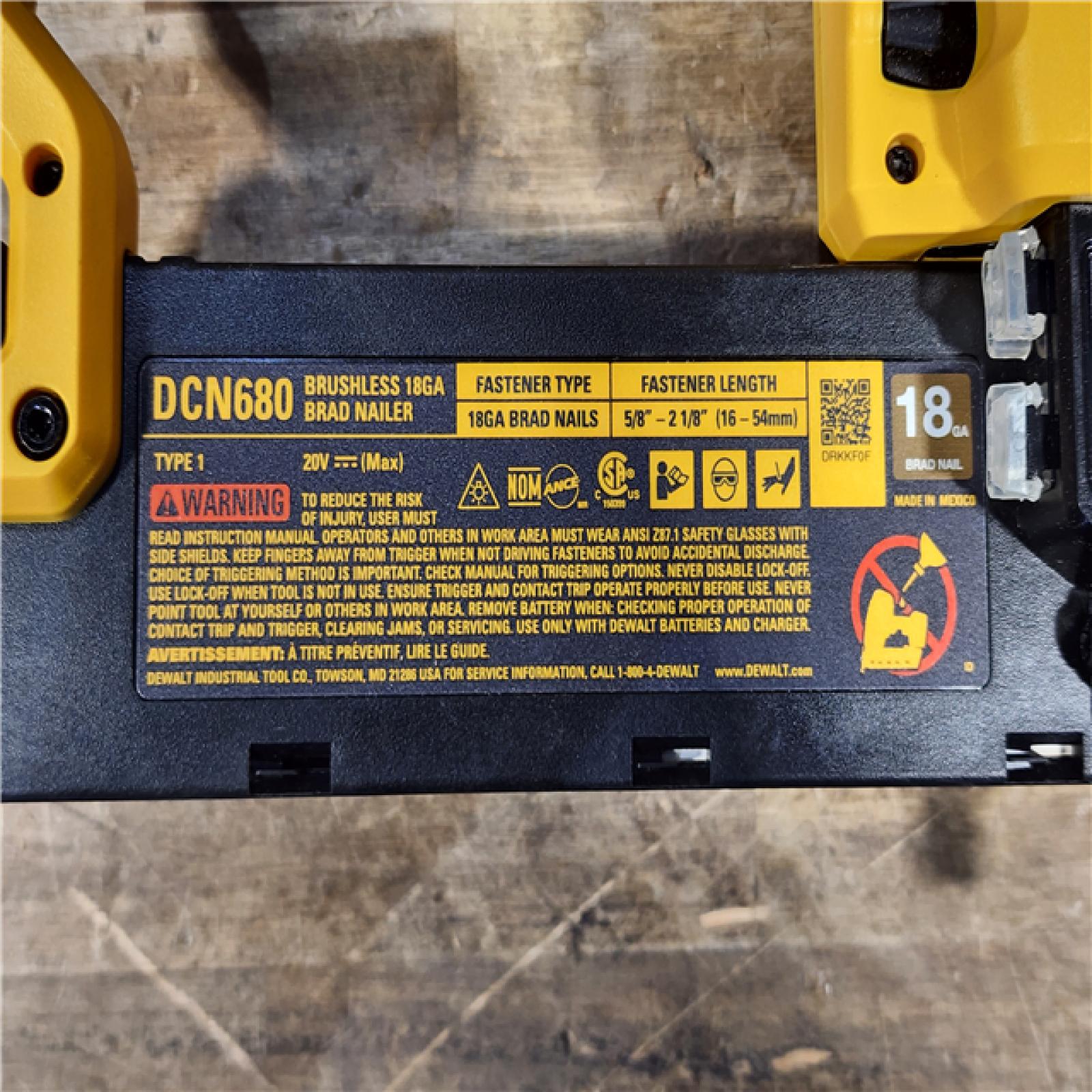 HOUSTON LOCATION - AS-IS DeWalt 20V MAX XR Lithium-Ion Cordless 18-Gauge Brad Nailer (Tool Only)