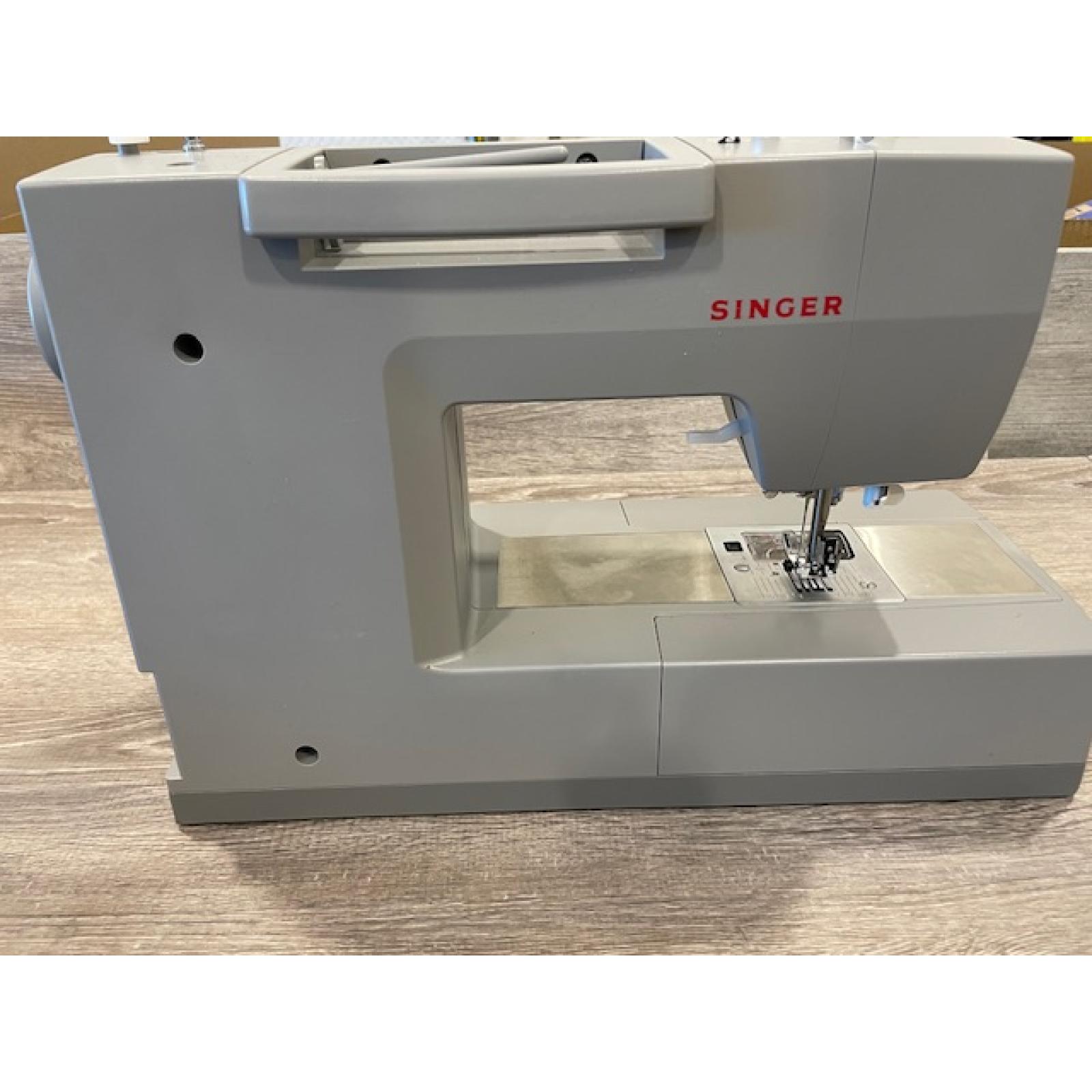AS-IS Singer 6600C Heavy Duty Sewing Machine