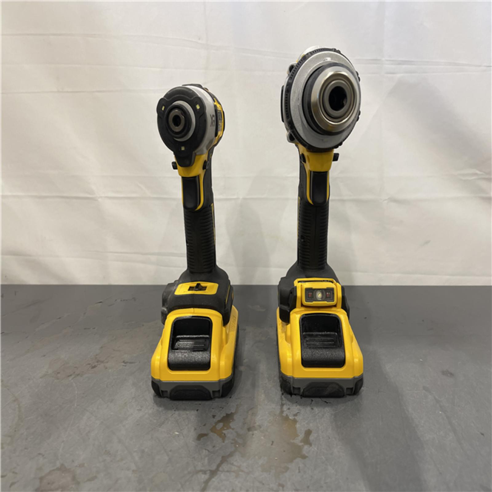 AS-IS - DEWALT 20-Volt Lithium-Ion Cordless 2-Tool Combo Kit