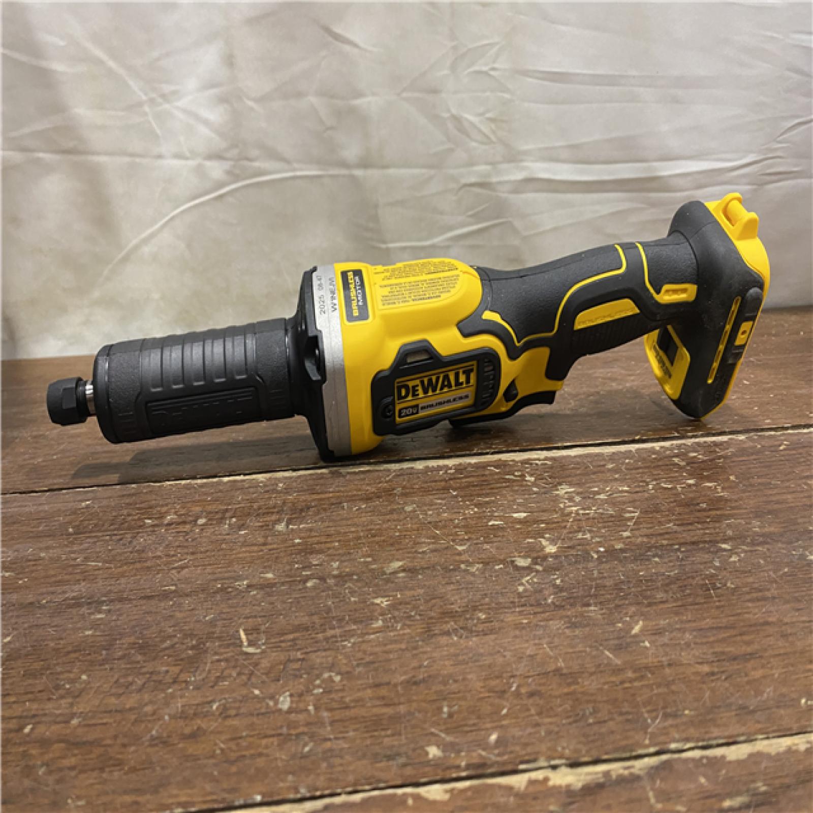 AS-IS DEWALT 20-Volt MAX XR Lithium-Ion Cordless Brushless 1-1/2 in. Variable Speed Die Grinder (Tool-Only)