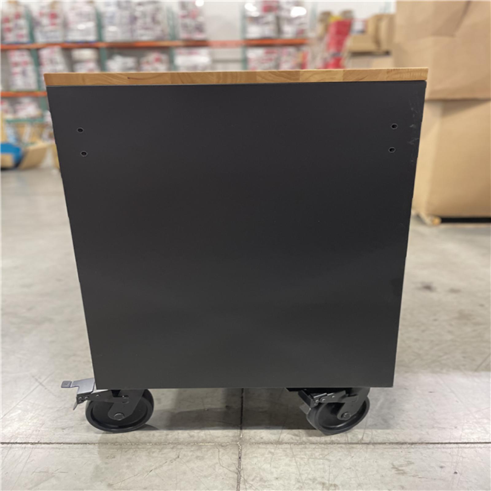 DALLAS LOCATION - HUSKY 72IN 18 DRAWER HEAVY DUTY WORKBENCH MATTE BLACK